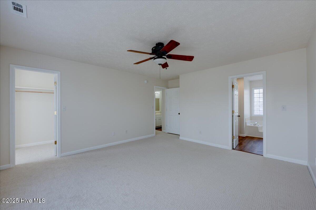 100546036 | Photo 40