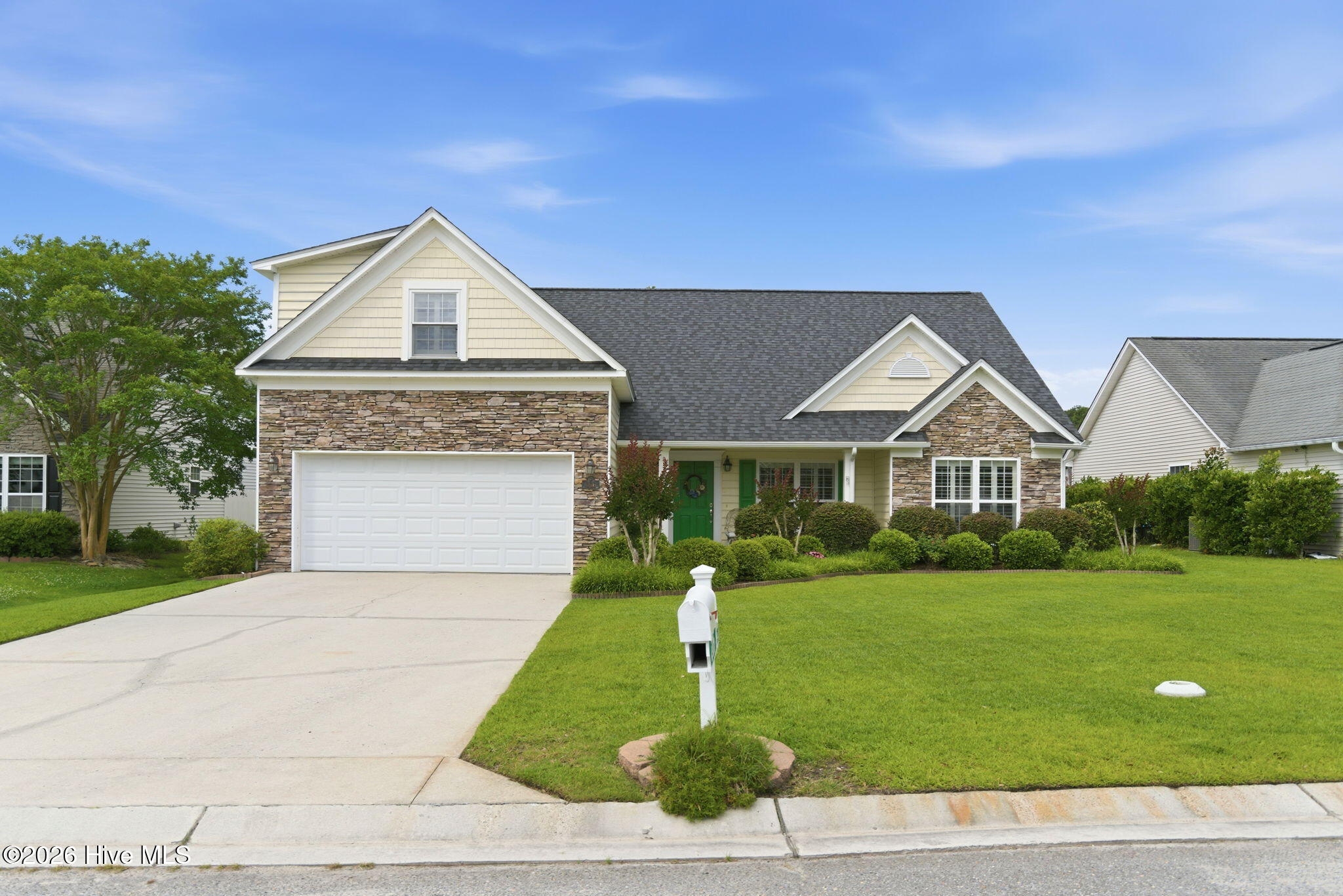 206 Heartwood Drive, Hampstead, NC 28443 Listing Photo  1
