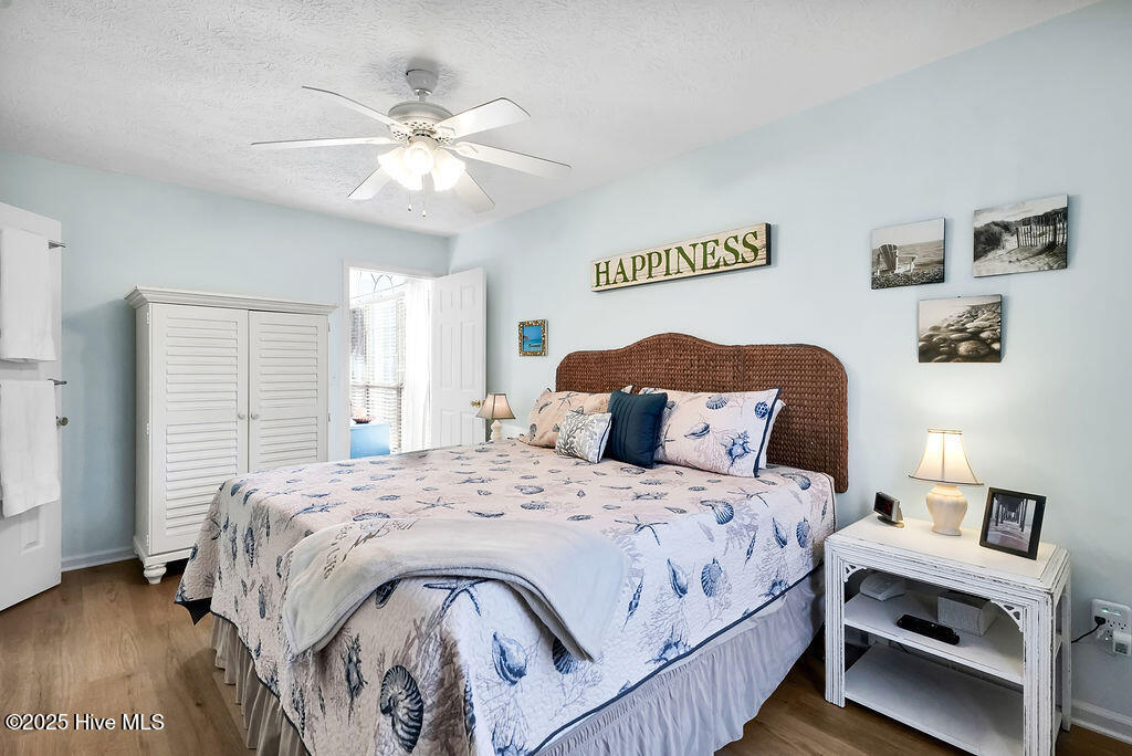 100541367 | Photo 24