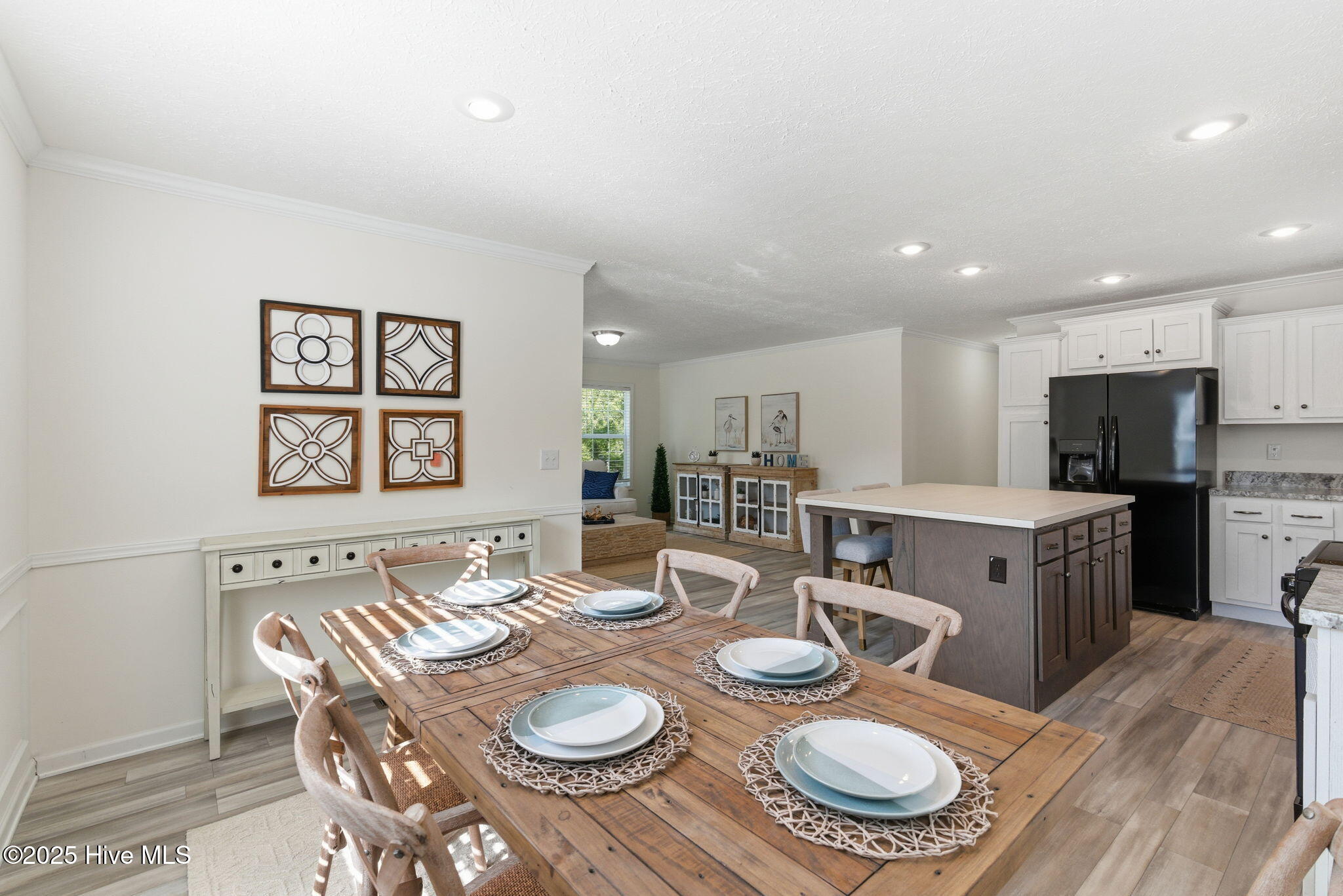 100542585 | Photo 10