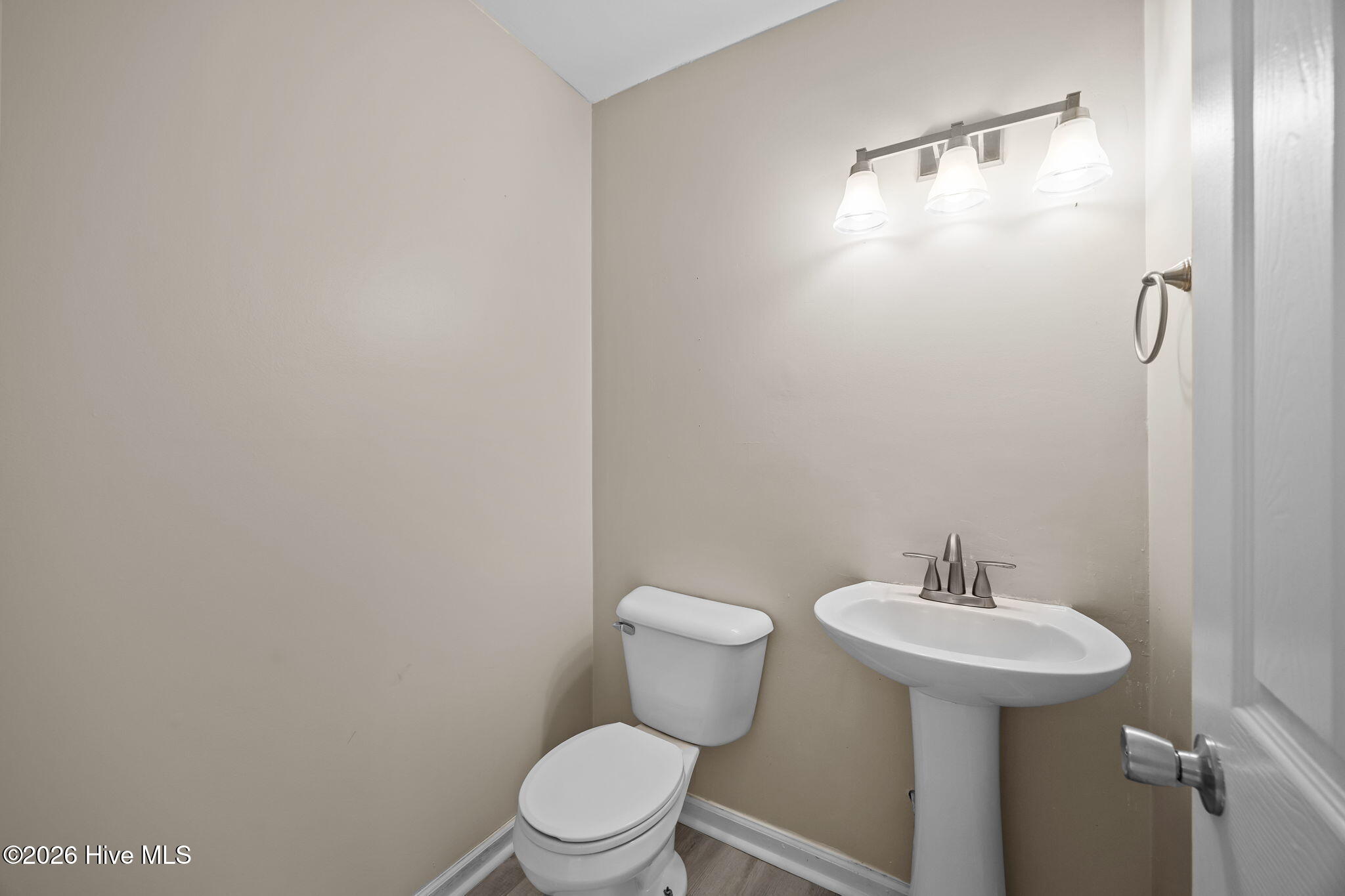 100556691 | Photo 15