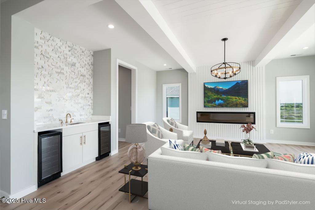 100514508 | Photo 43