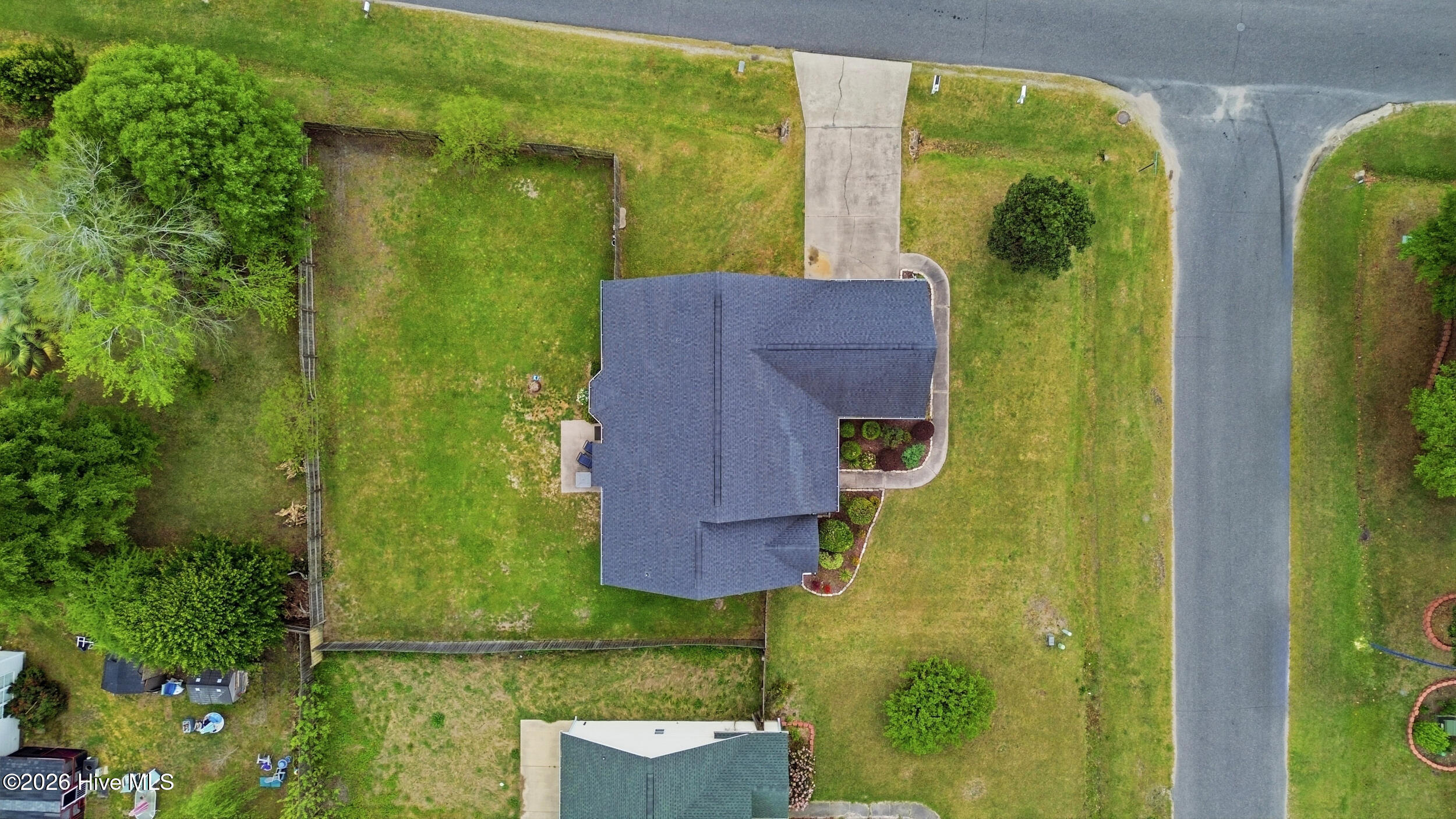 100565195 | Photo 42