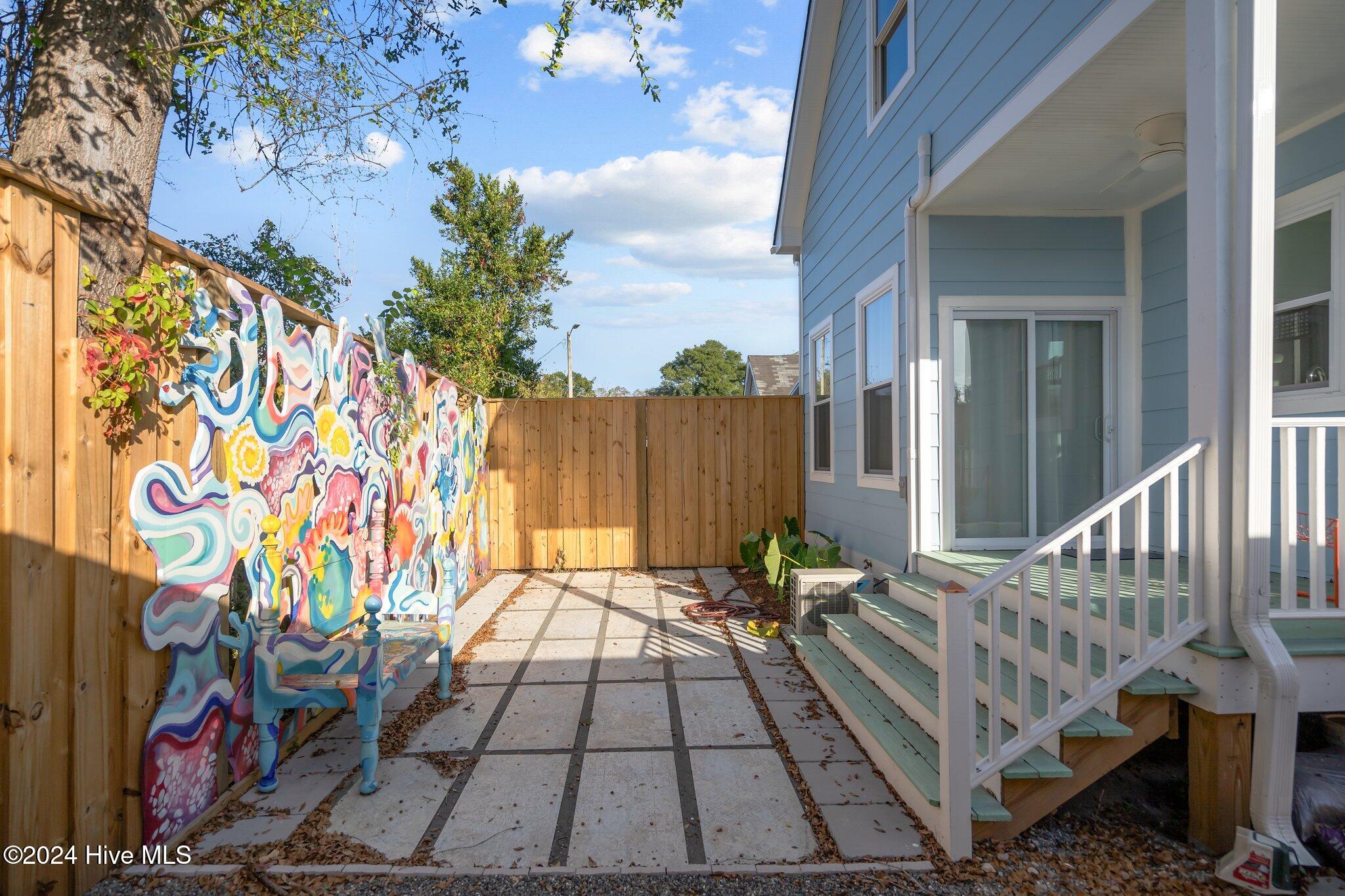 100513232 | Photo 39