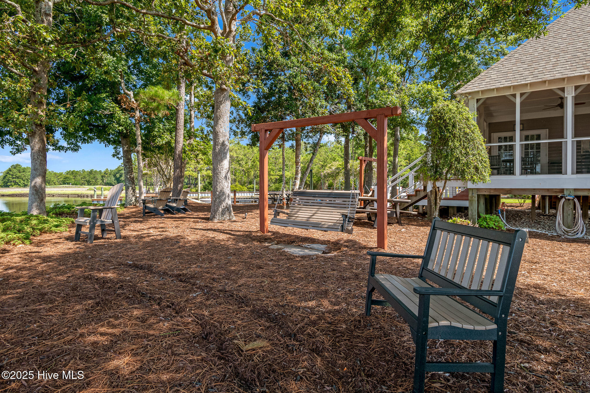 100530246 | Photo 48