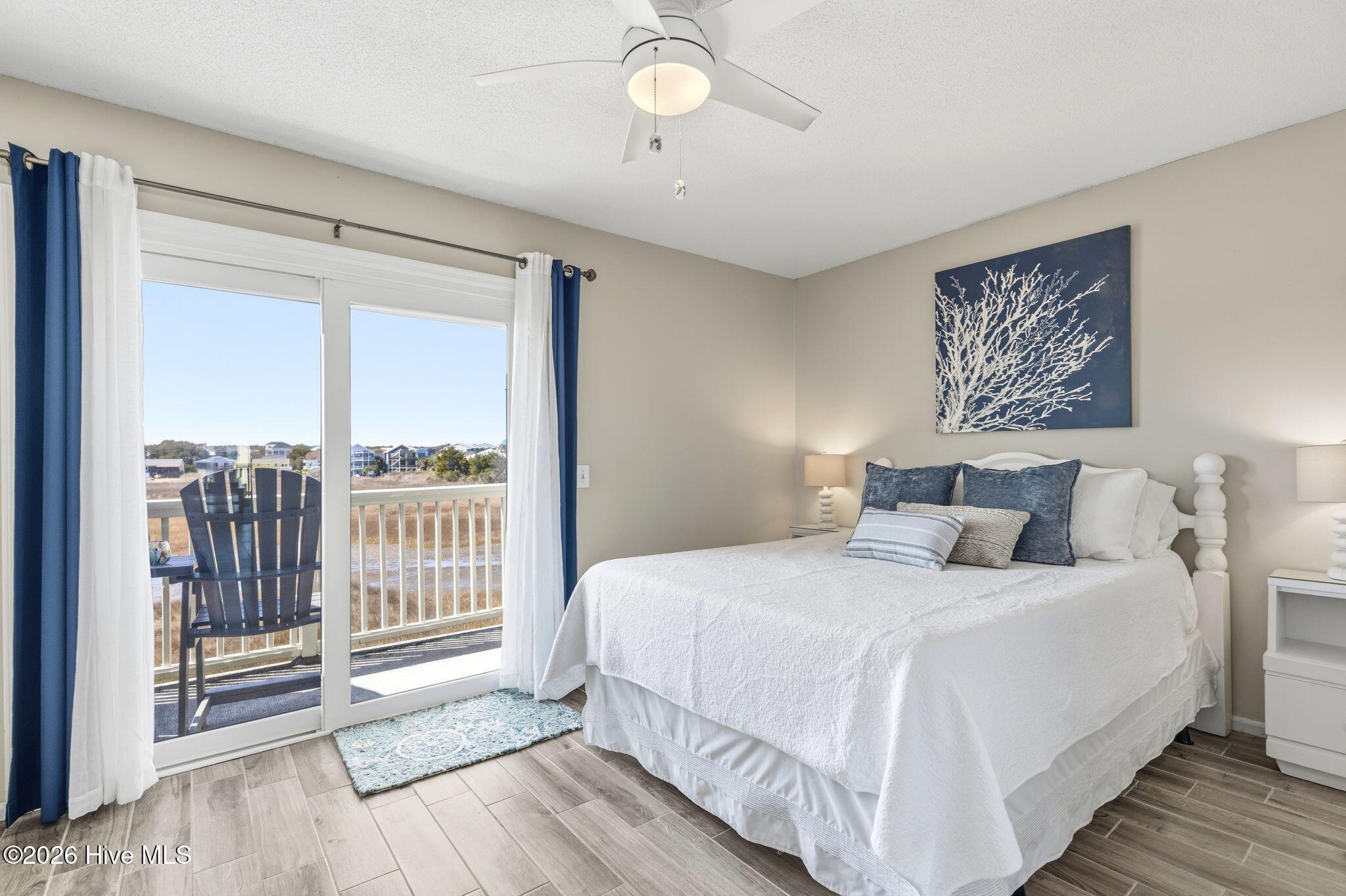 100556792 | Photo 26