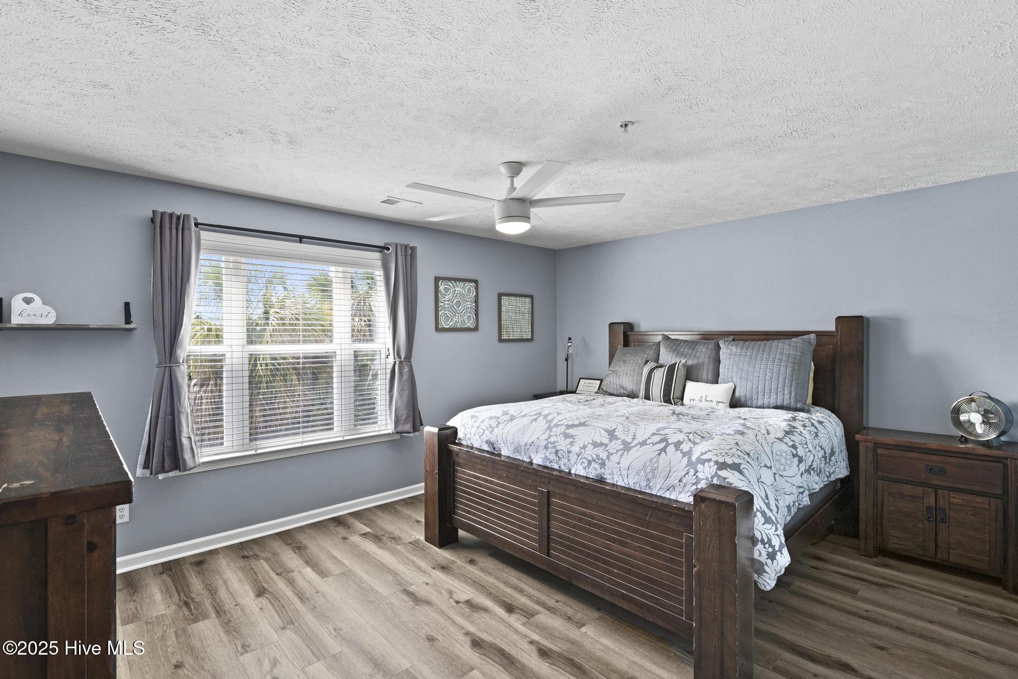 100508509 | Photo 17