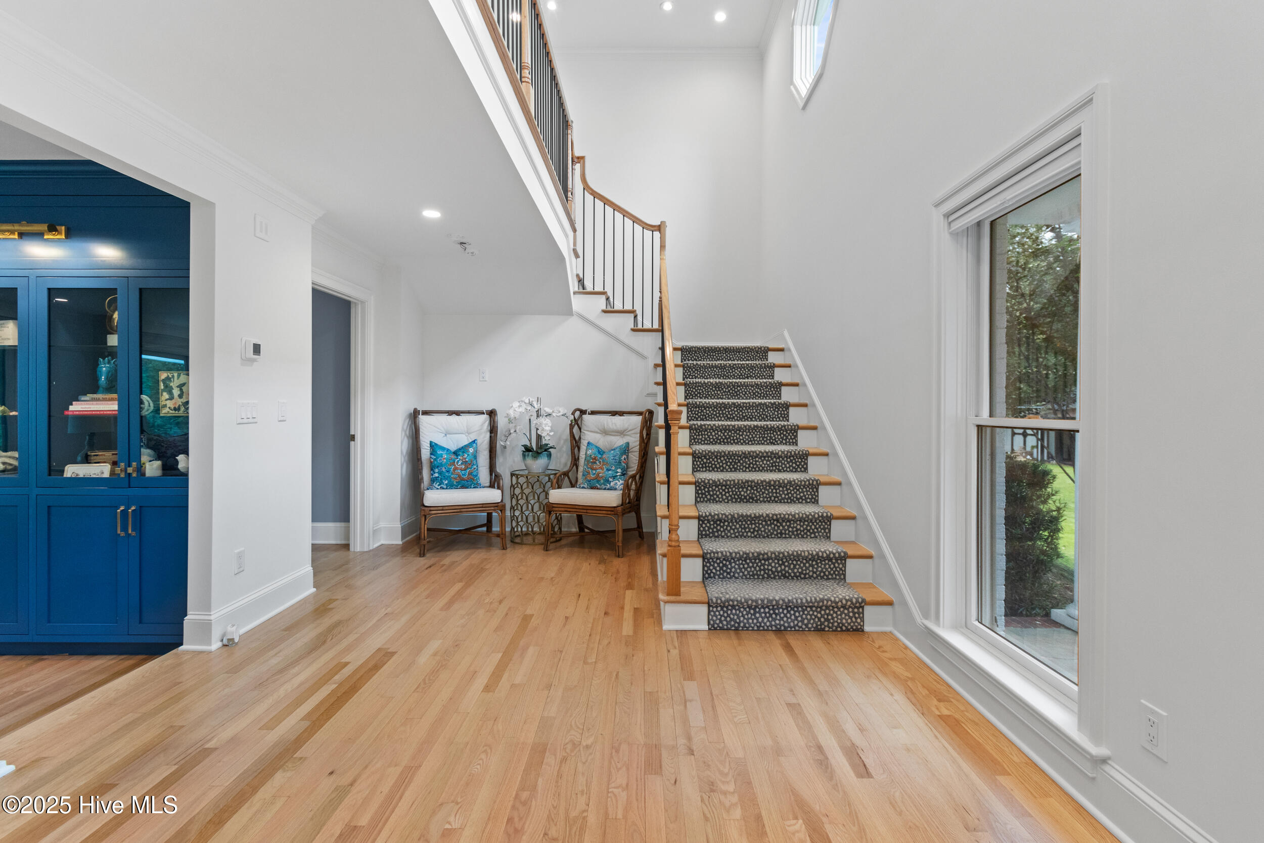 100534920 | Photo 16