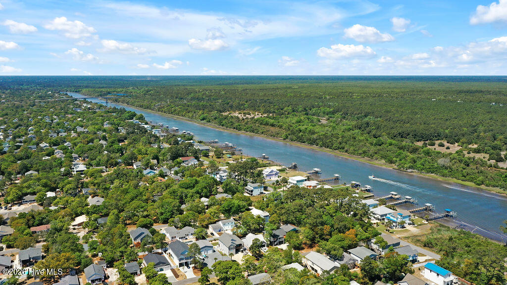 100568097 | Photo 41