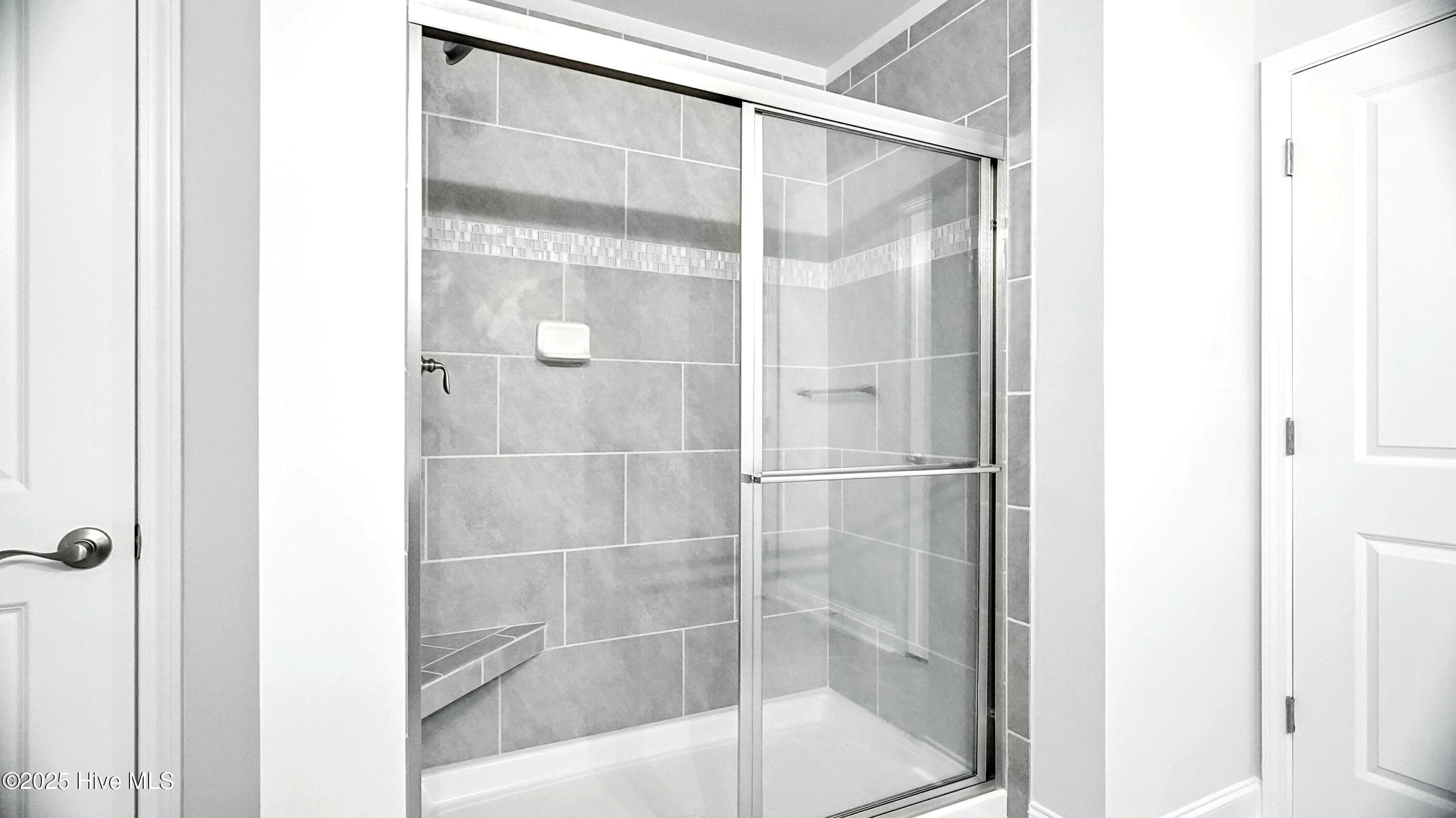 100424316 | Photo 18