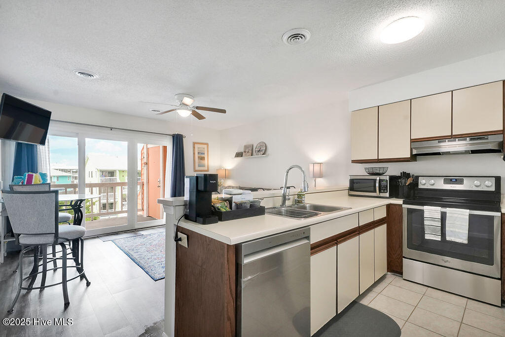 1615 Carolina Beach Avenue N UNIT Apt E15, Carolina Beach, NC, 28428