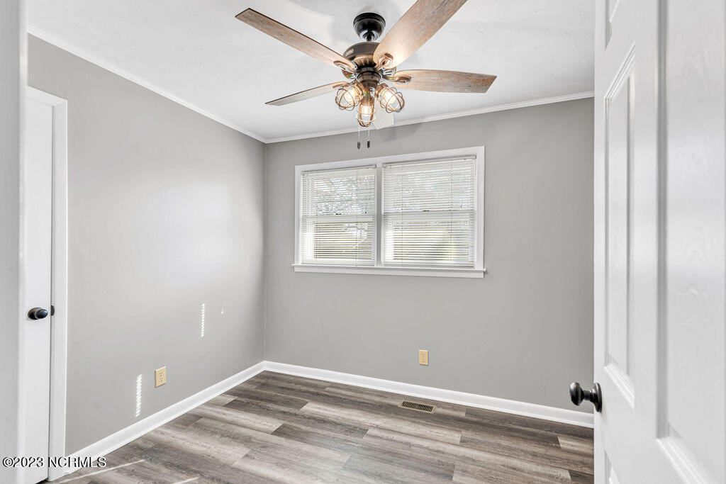 100550448 | Photo 18