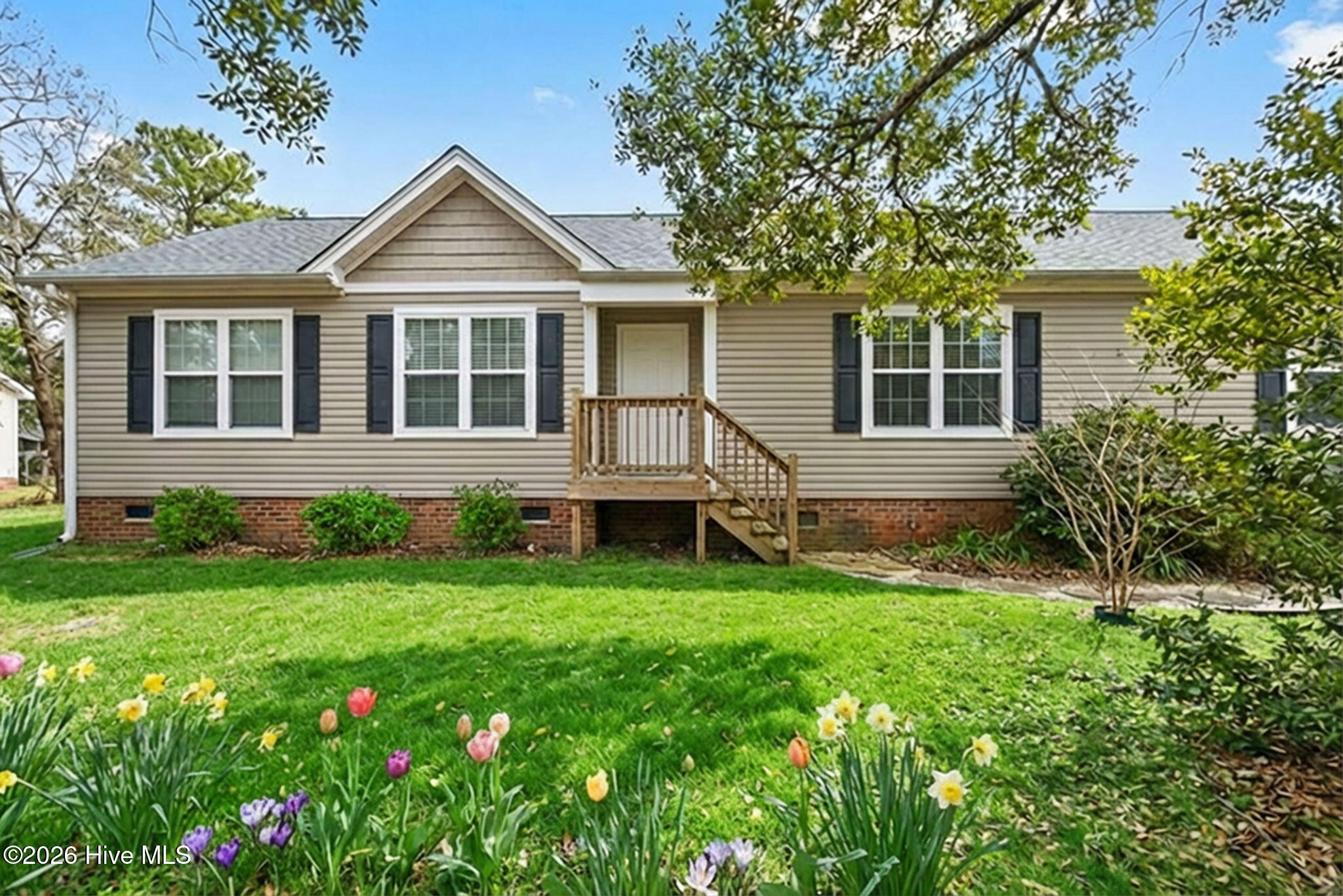 100557070 | Photo 48