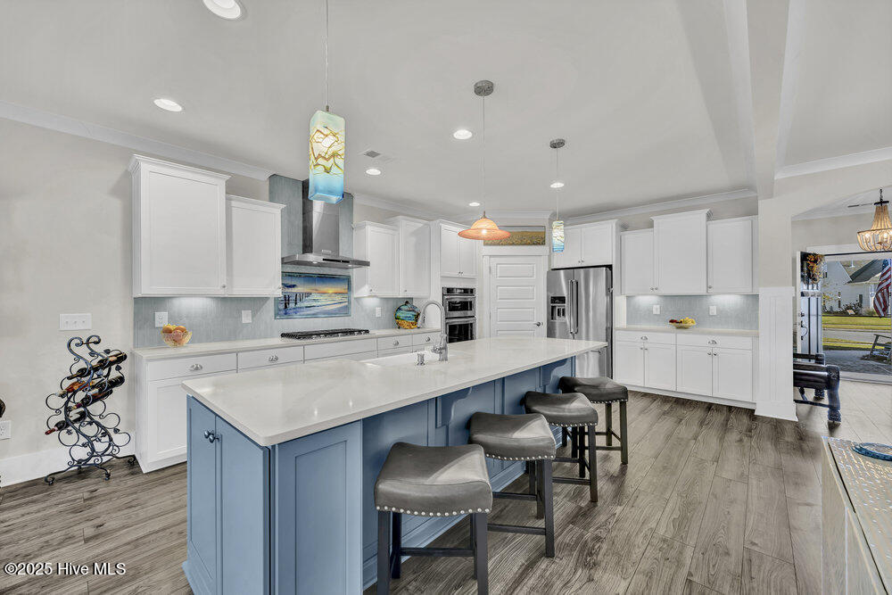 100540446 | Photo 14