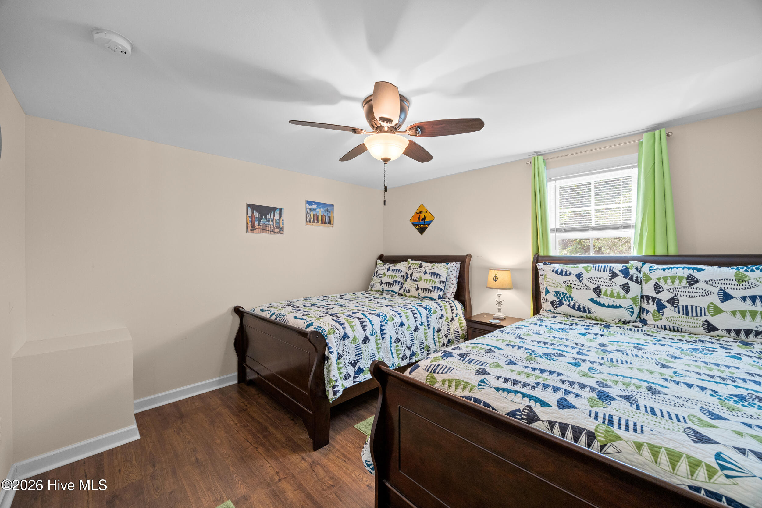 100567287 | Photo 30