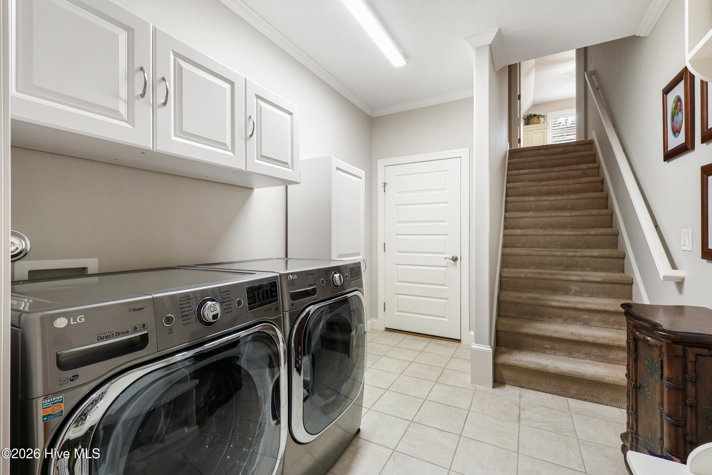 100561173 | Photo 41