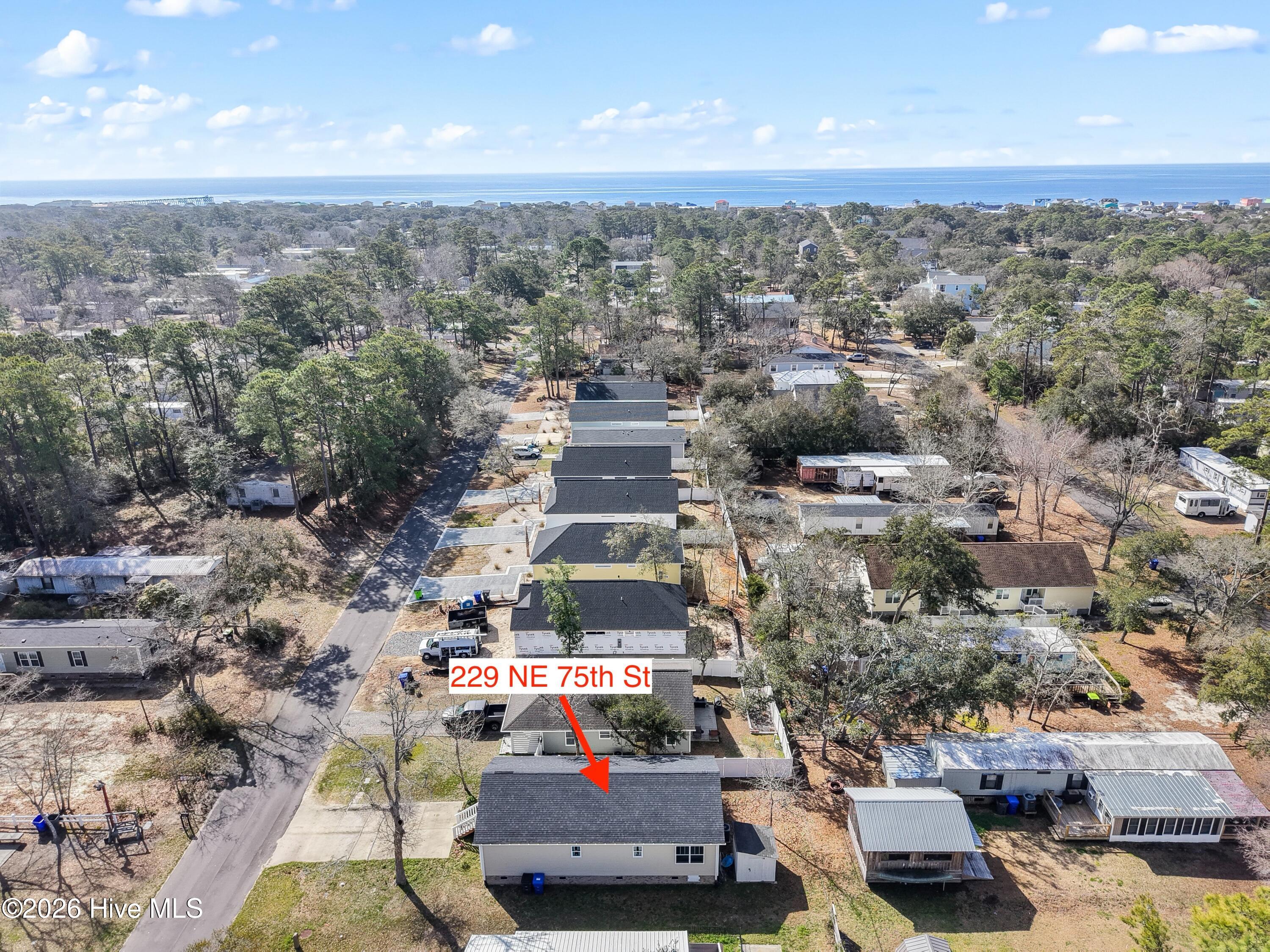 100558691 | Photo 32