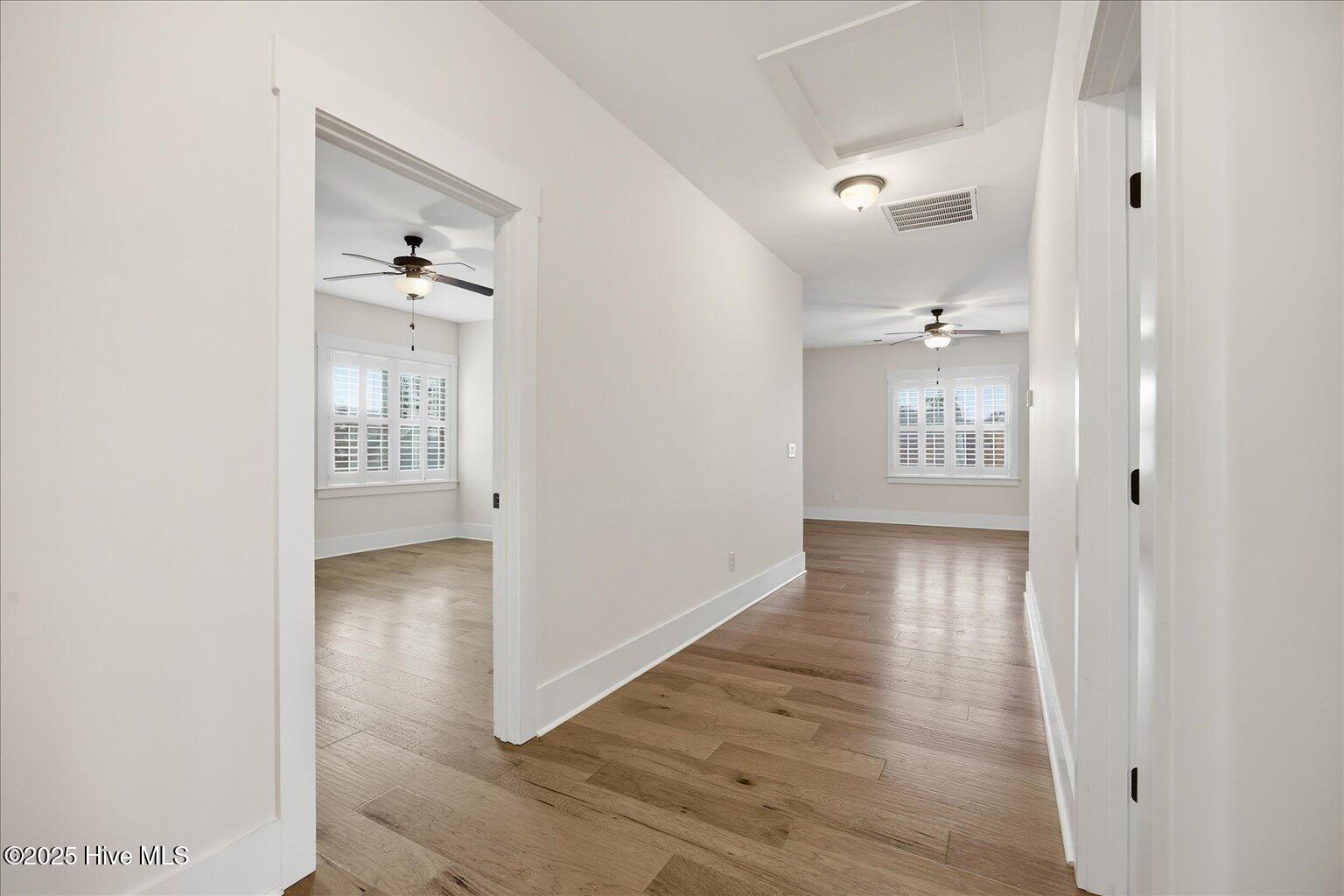 100536924 | Photo 30