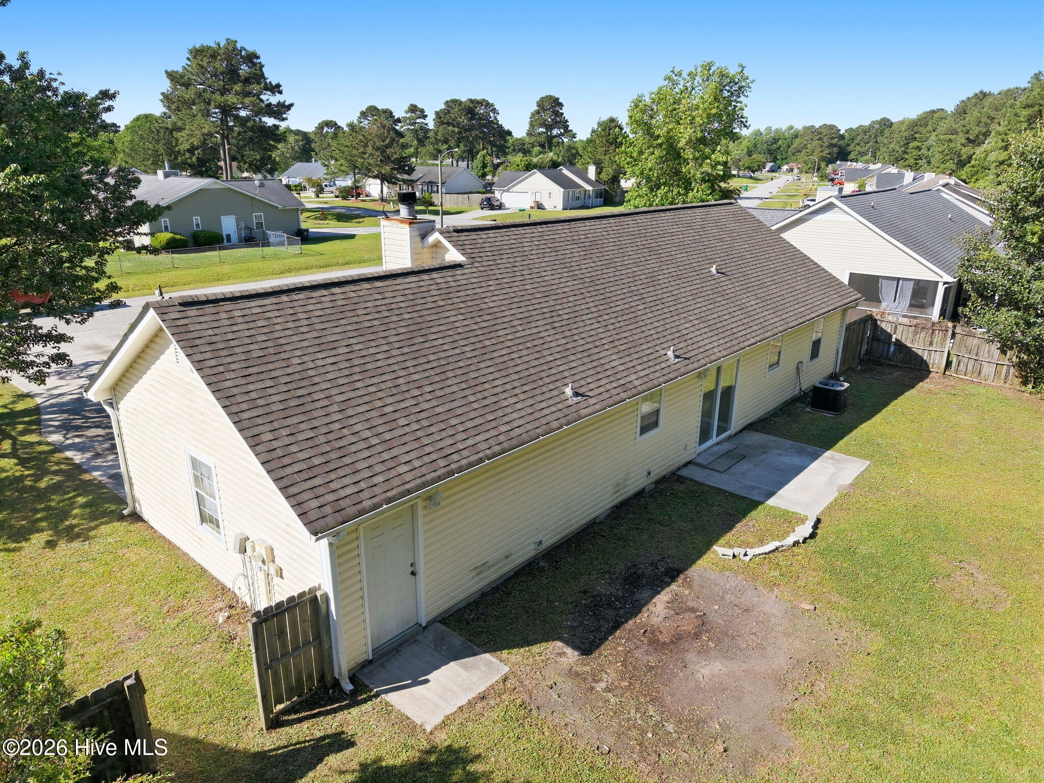 100574692 | Photo 29