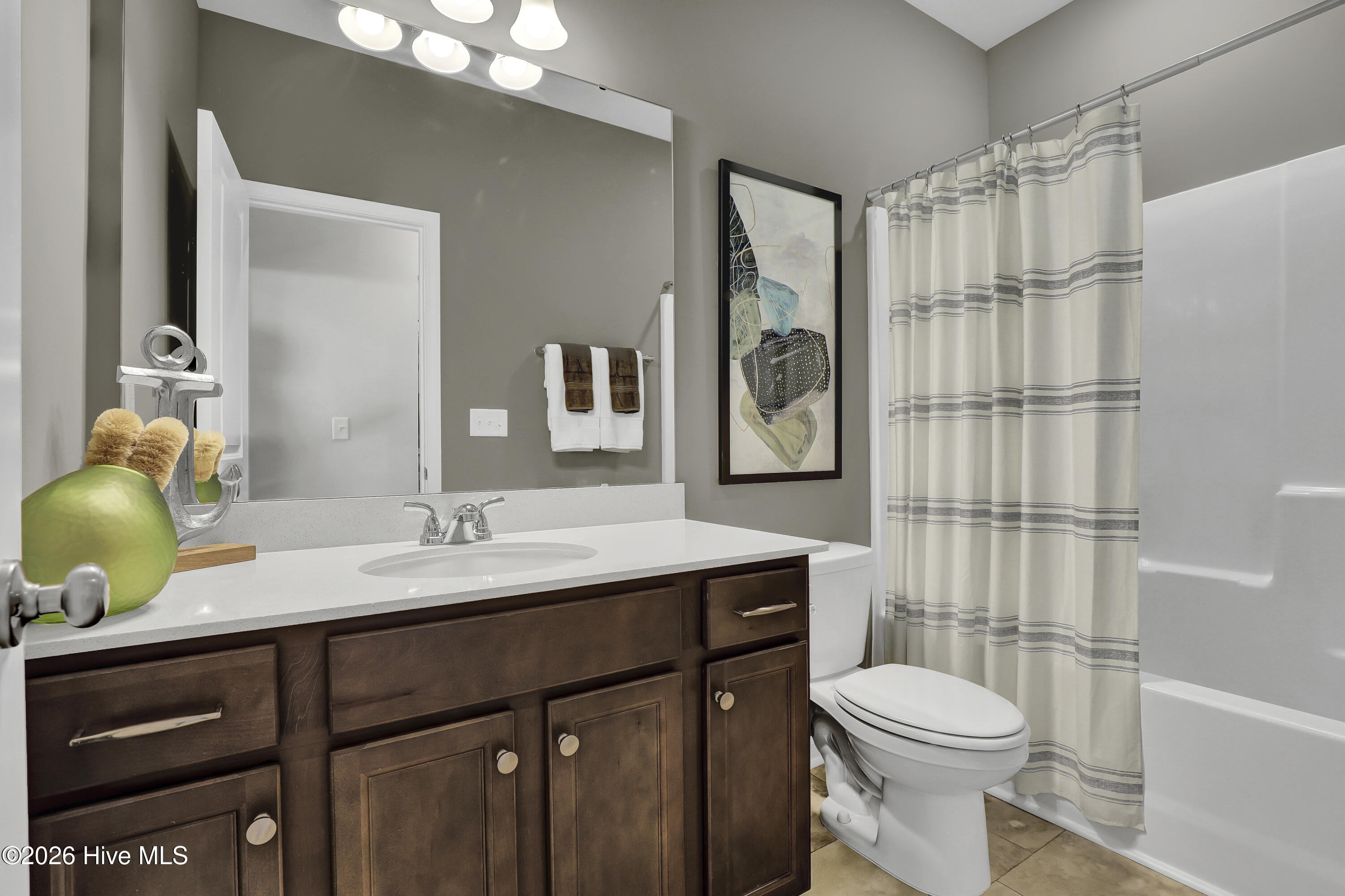 100550126 | Photo 10