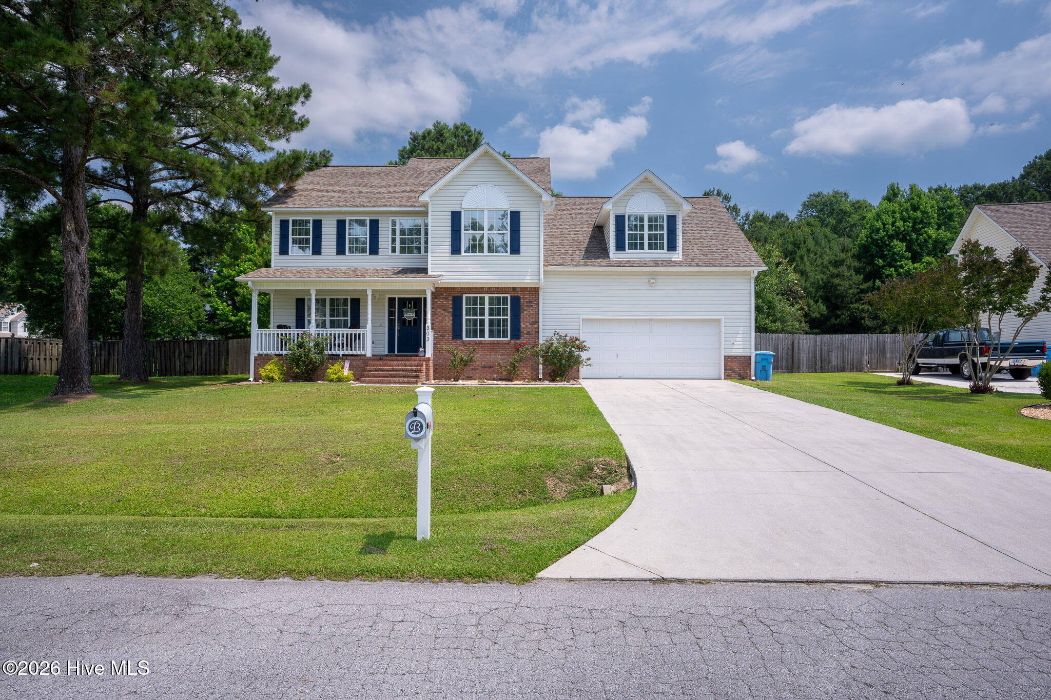 303 E Regent Court,Jacksonville