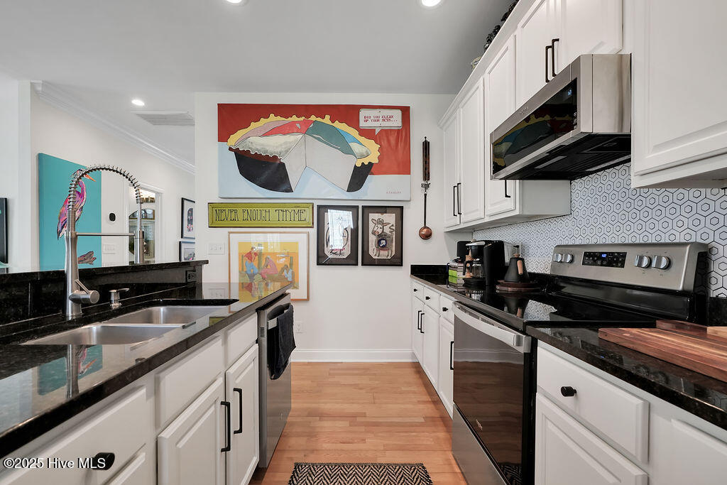 341 Marina View Drive, Southport, NC 28461 – photo 15: 341MarinaViewDrive-15