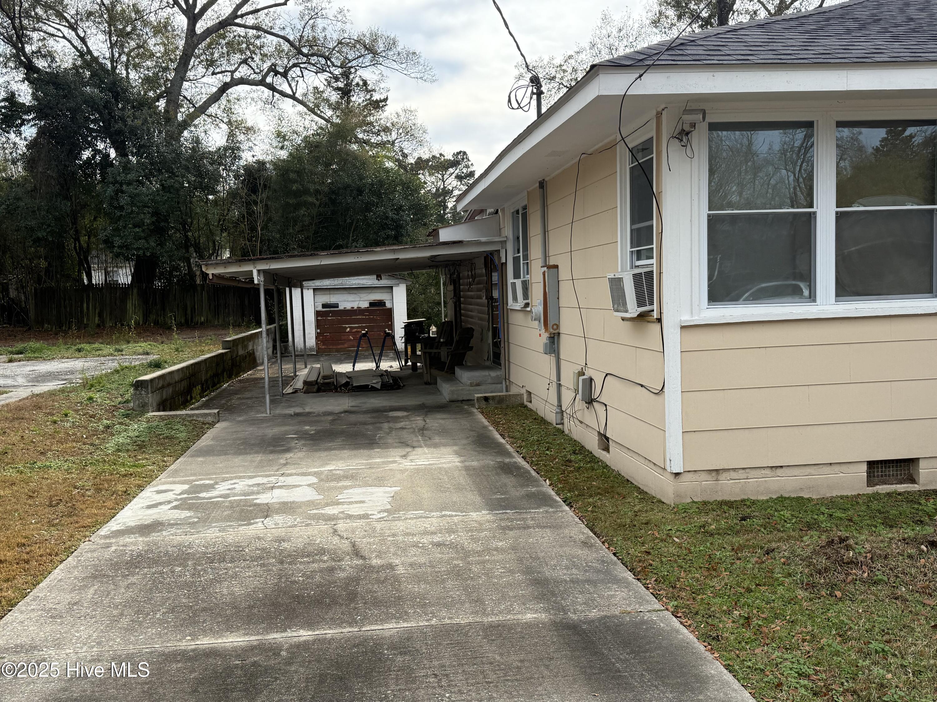 100545821 | Photo 18