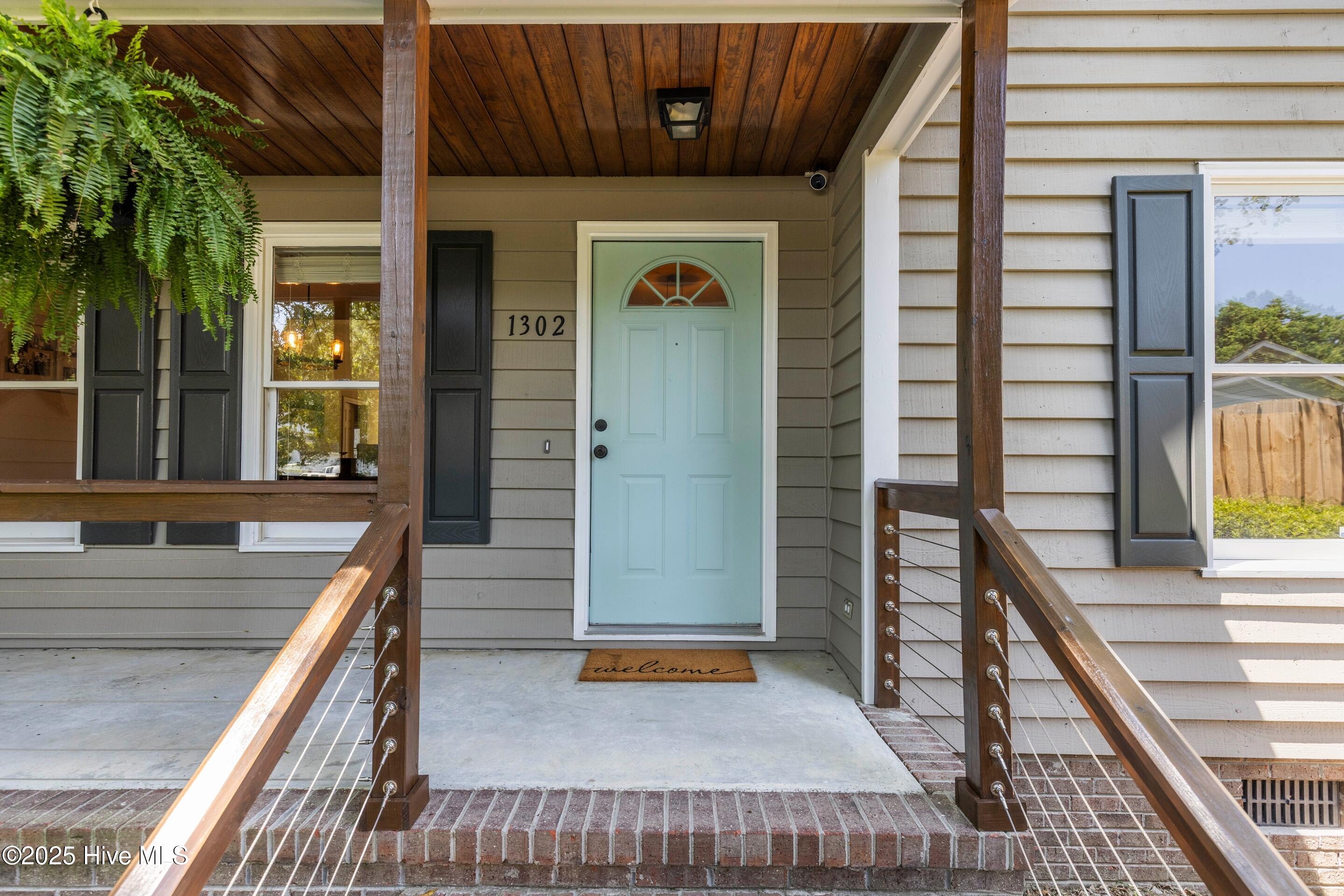 1302 Grove Point Road, Wilmington, NC 28409 – photo 7: mls-IMG_7686