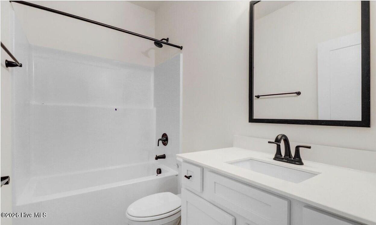 100551211 | Photo 13