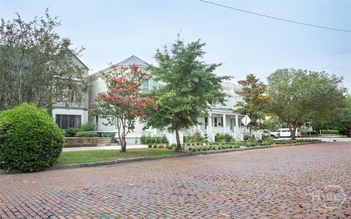 320 E Hall Street, Savannah, GA, 31401