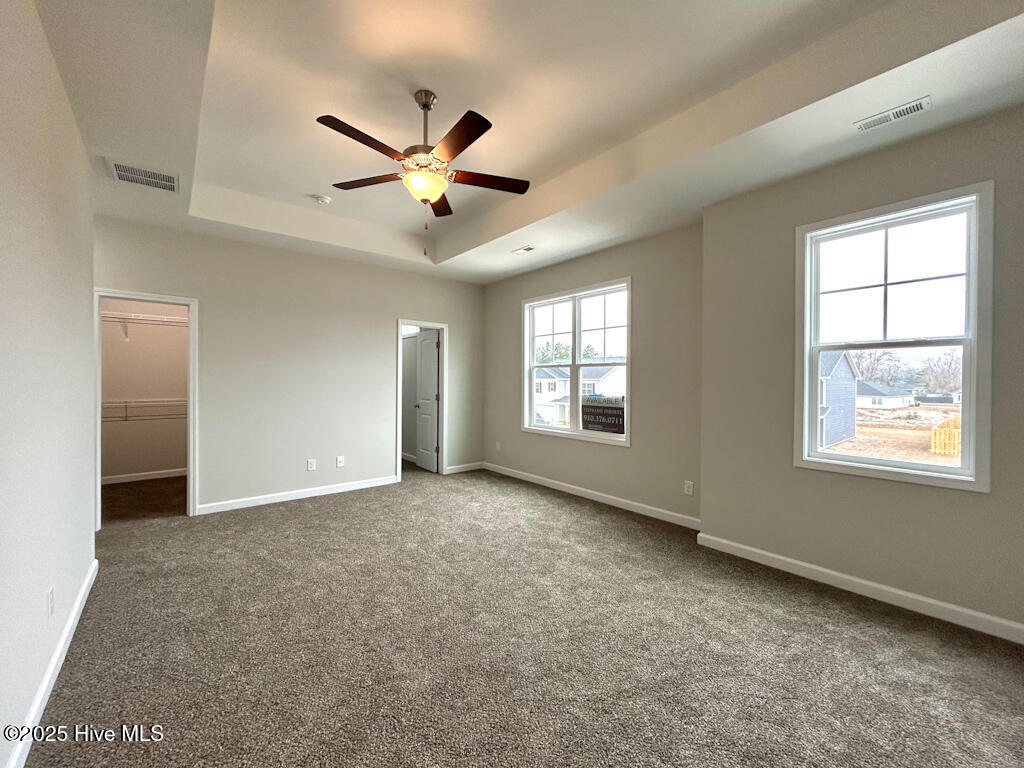 100538843 | Photo 44