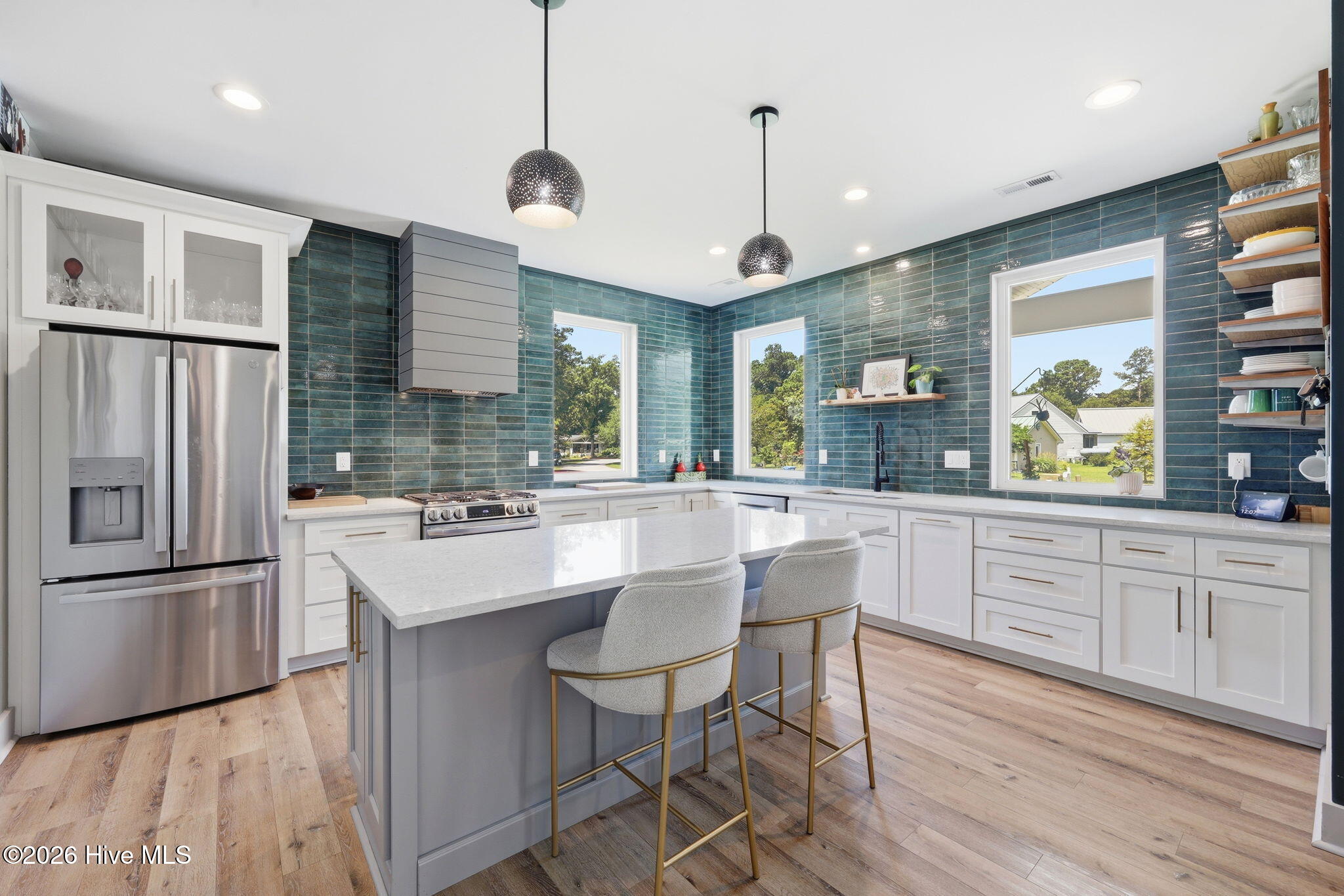 1106 Link Lane,Oriental