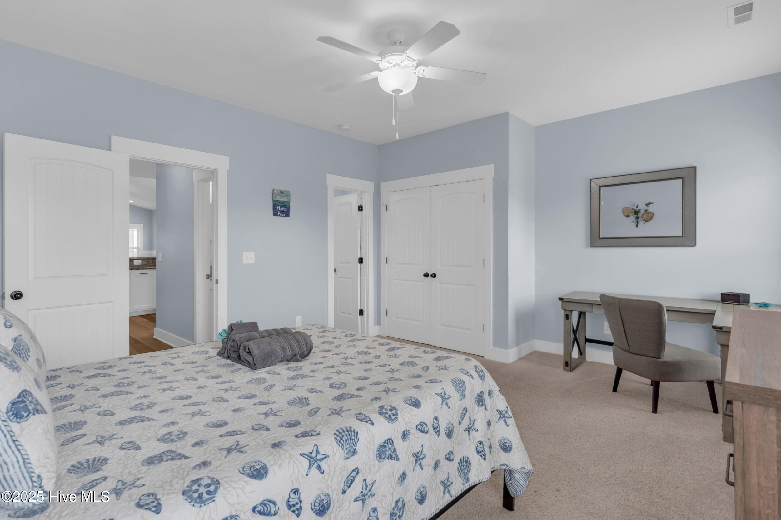 100524088 | Photo 21