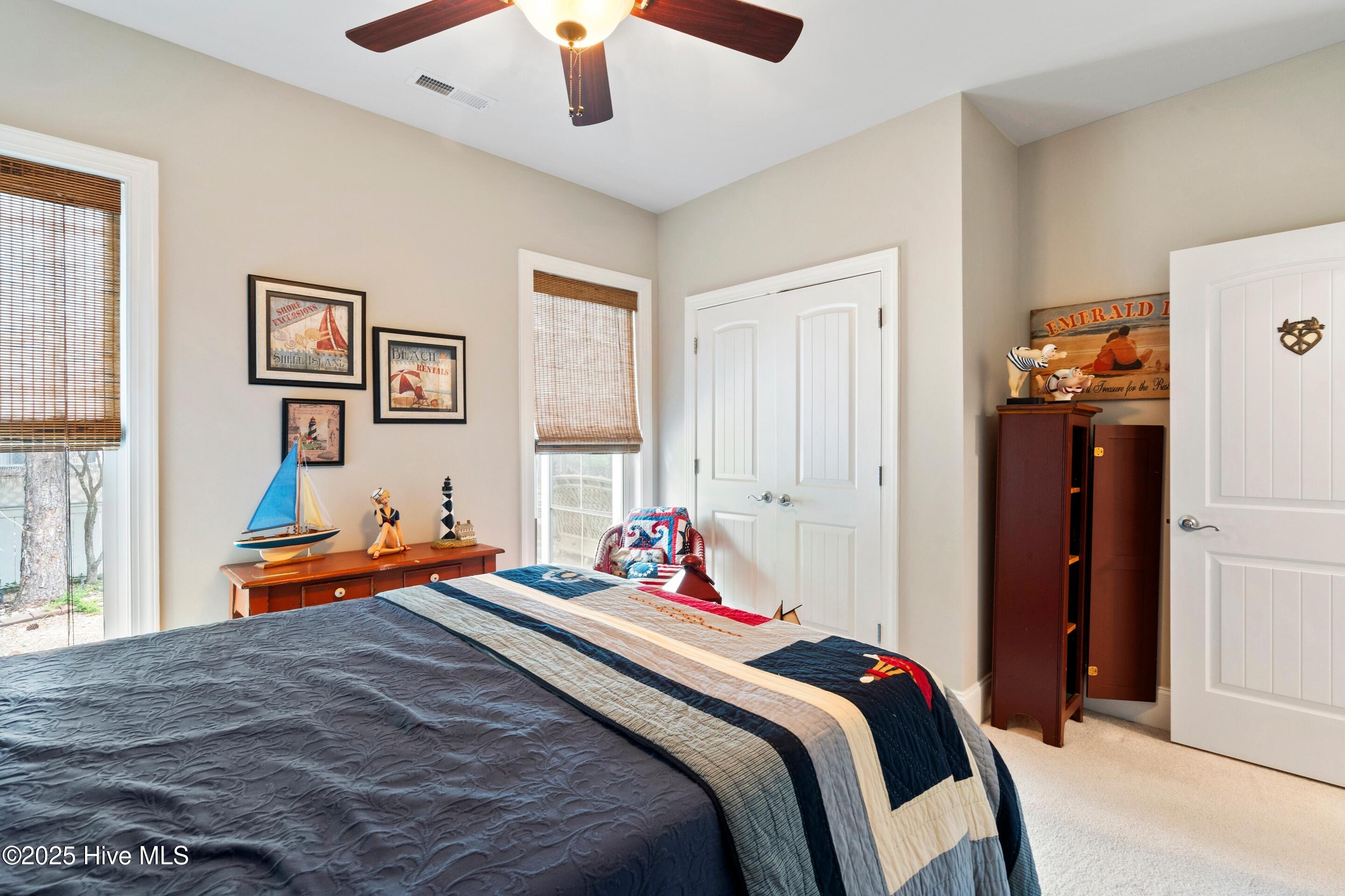 100525982 | Photo 37