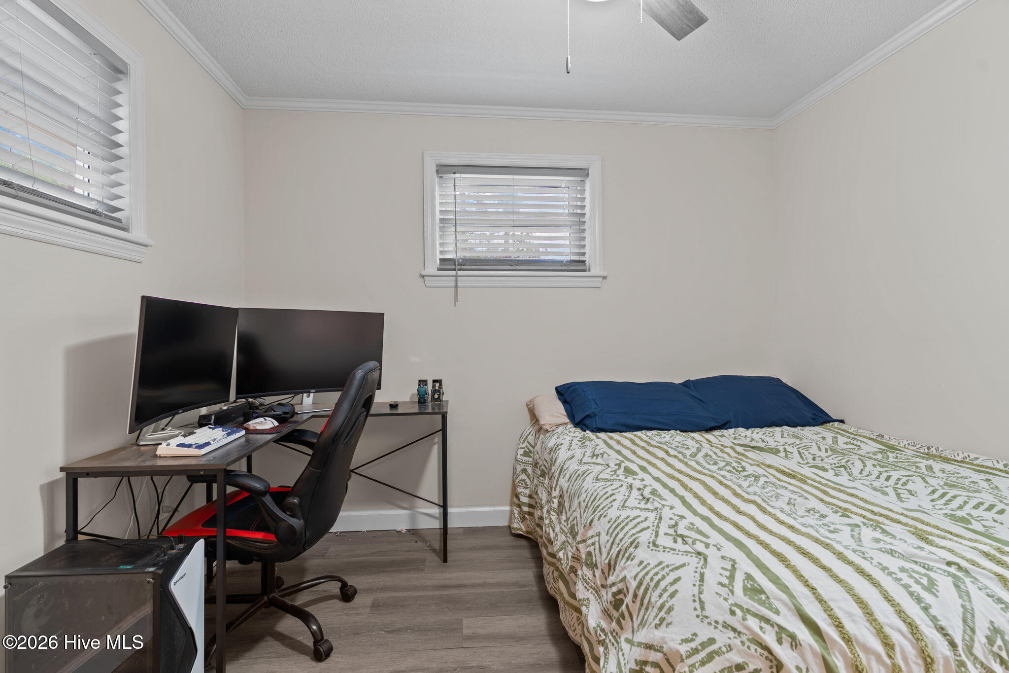 100557661 | Photo 27