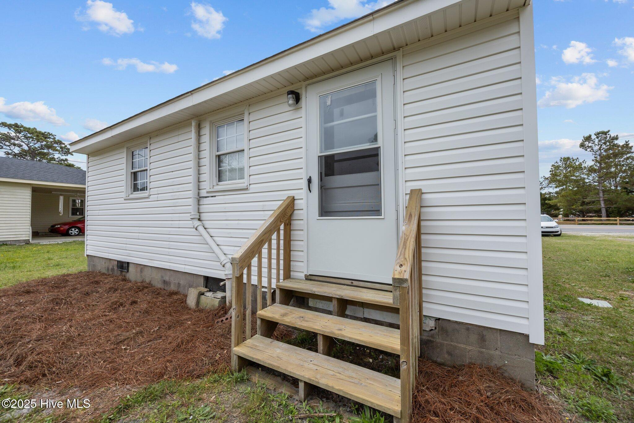 100499263 | Photo 33