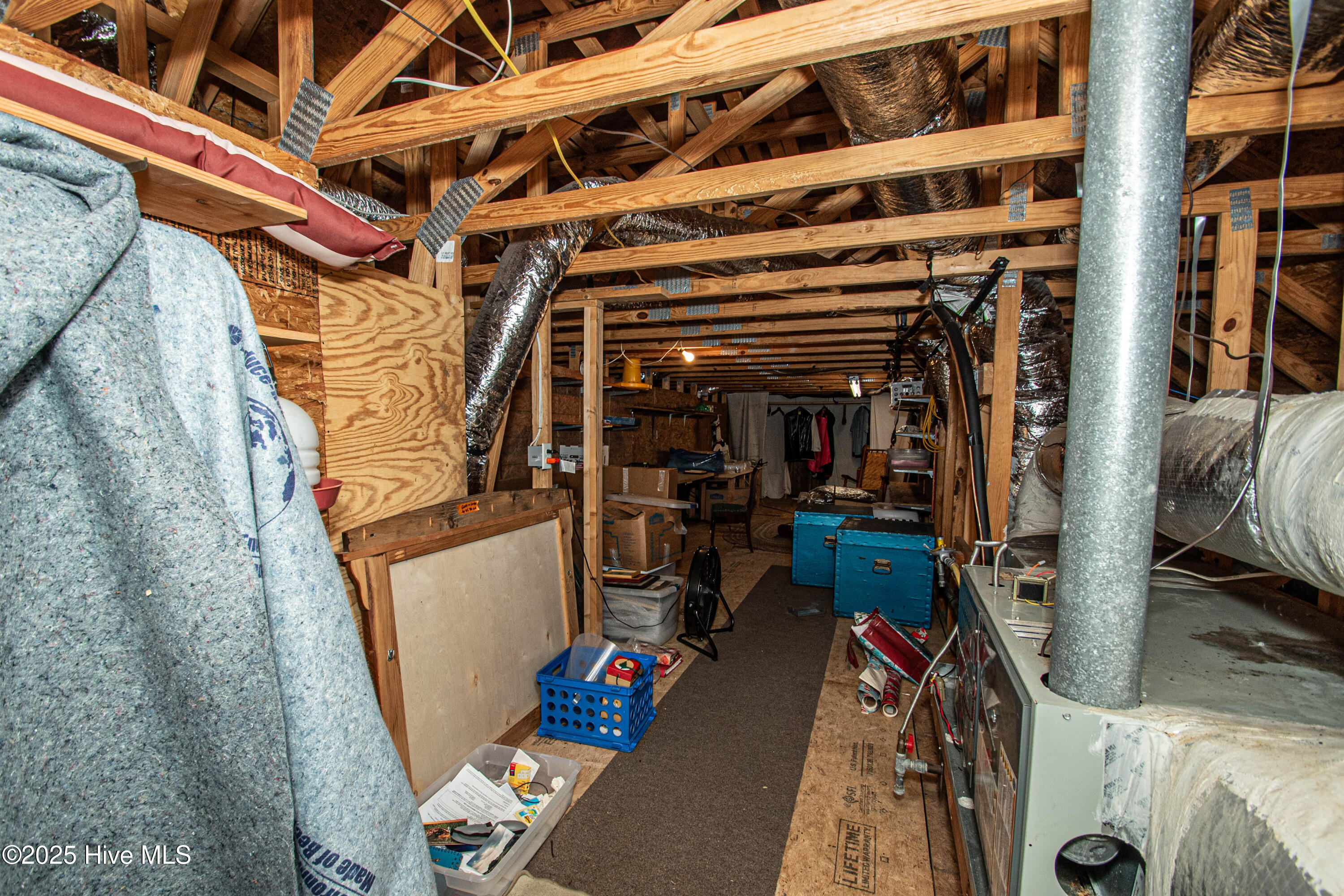 100544337 | Photo 43