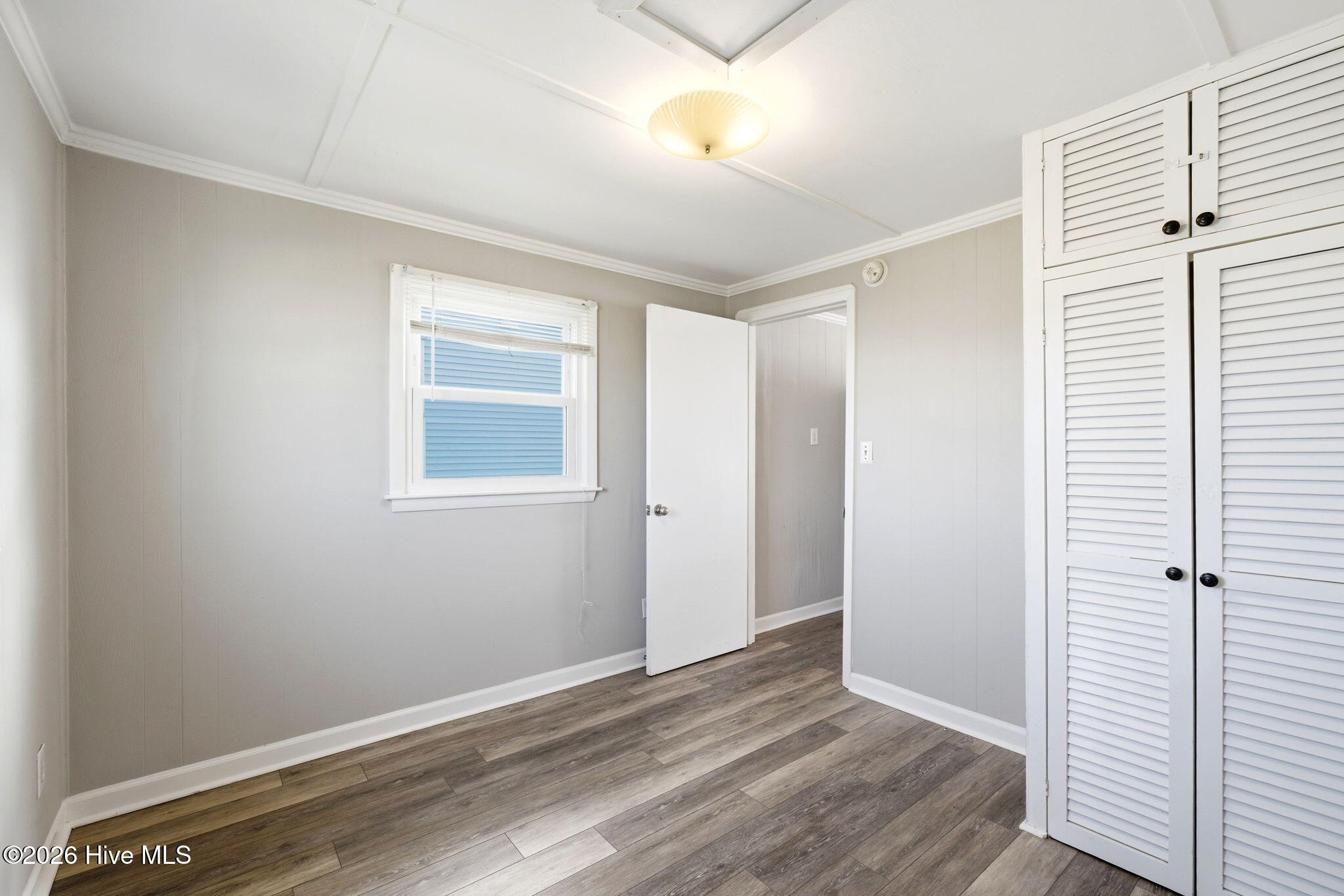 100557870 | Photo 39