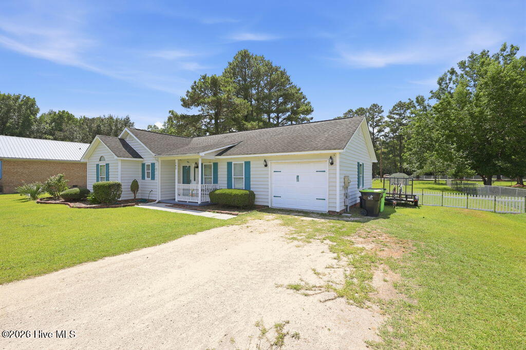 102 Tobacco Road,New Bern