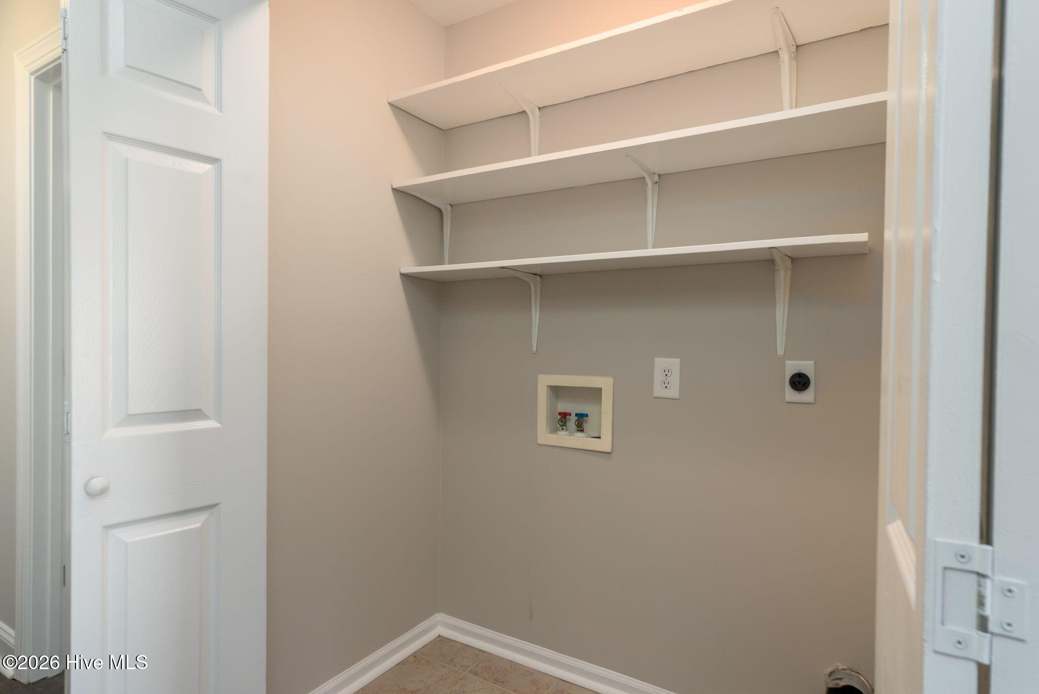 100555153 | Photo 29