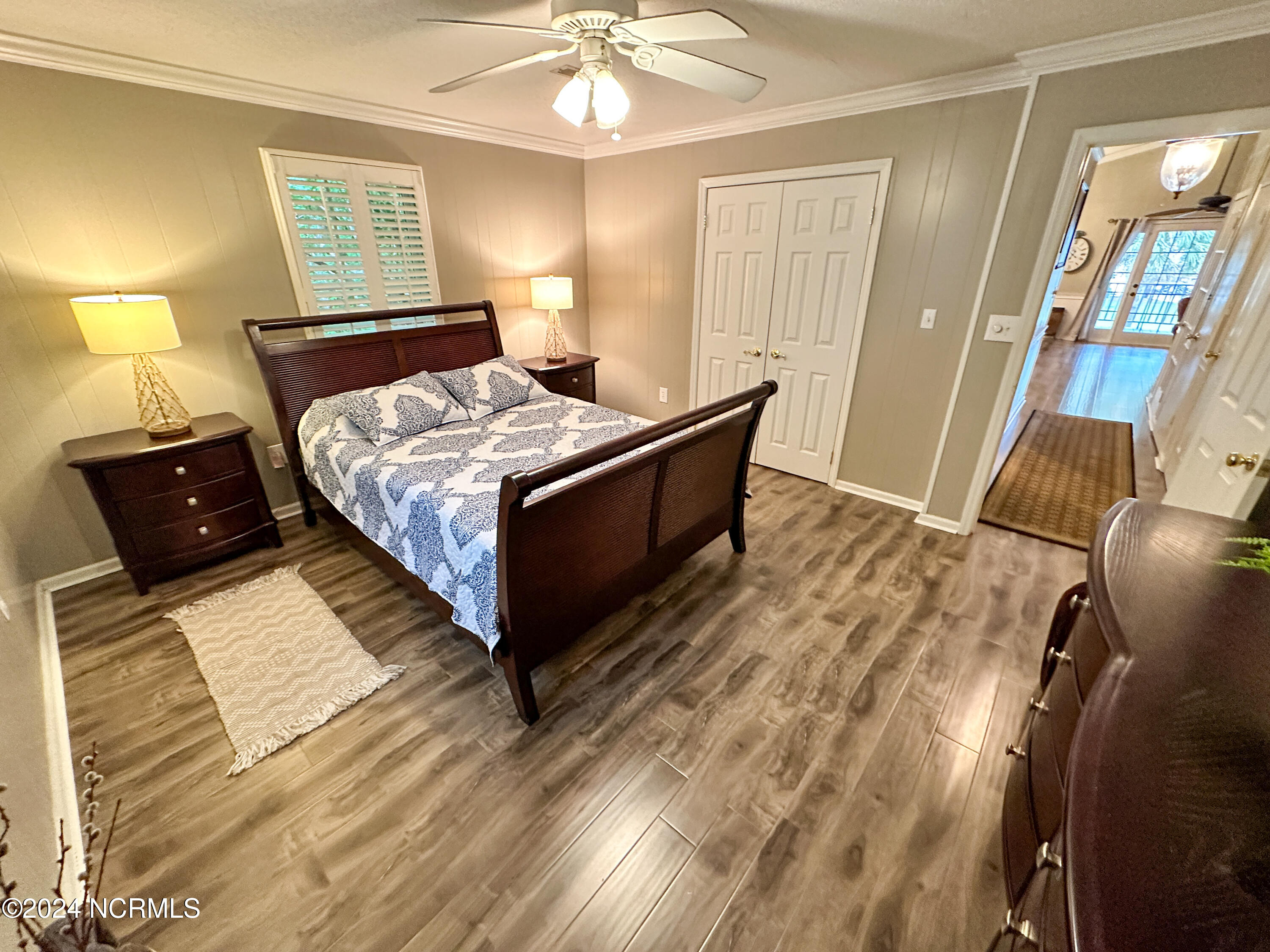 100558799 | Photo 31