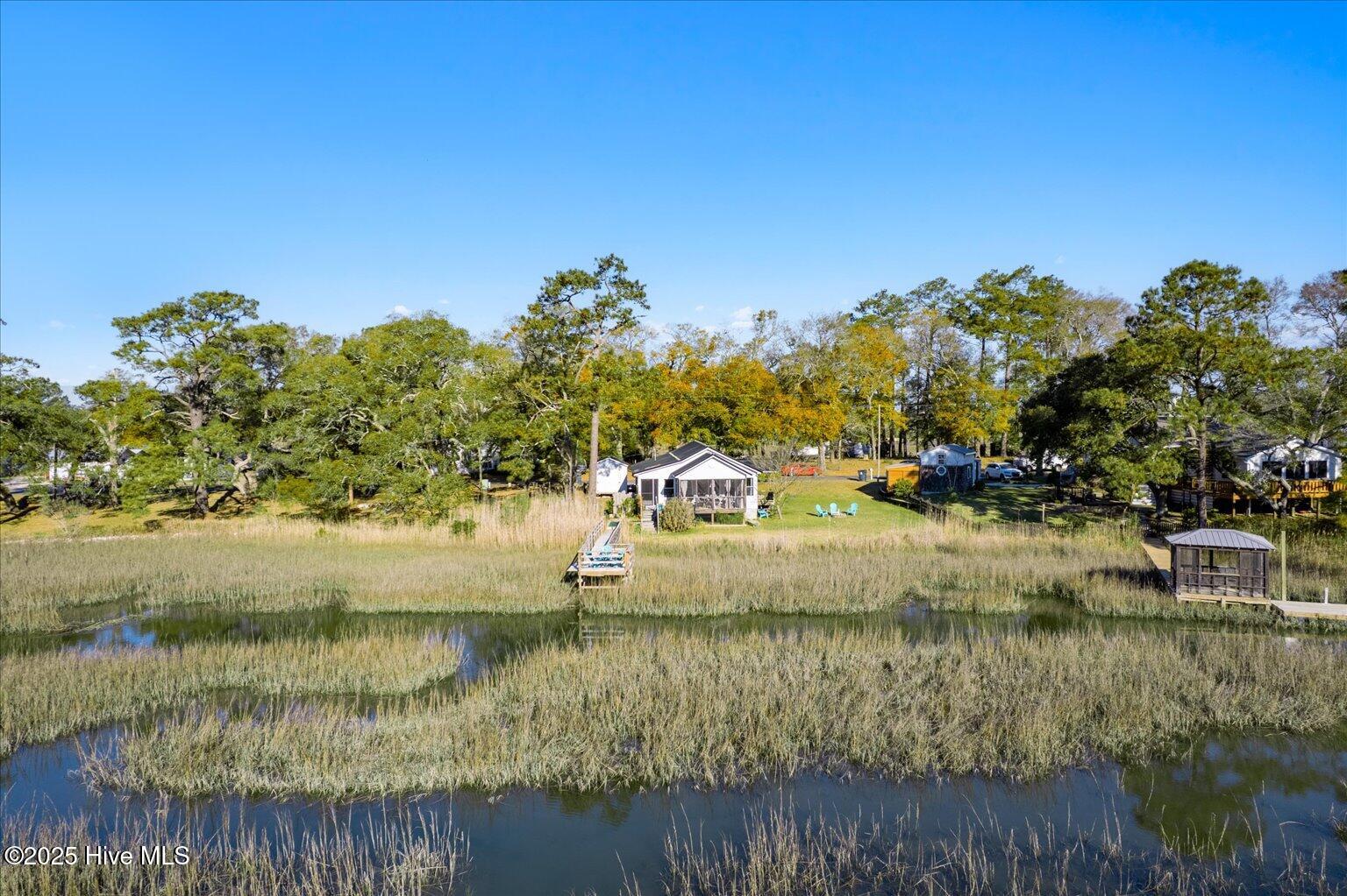 100497695 | Photo 37