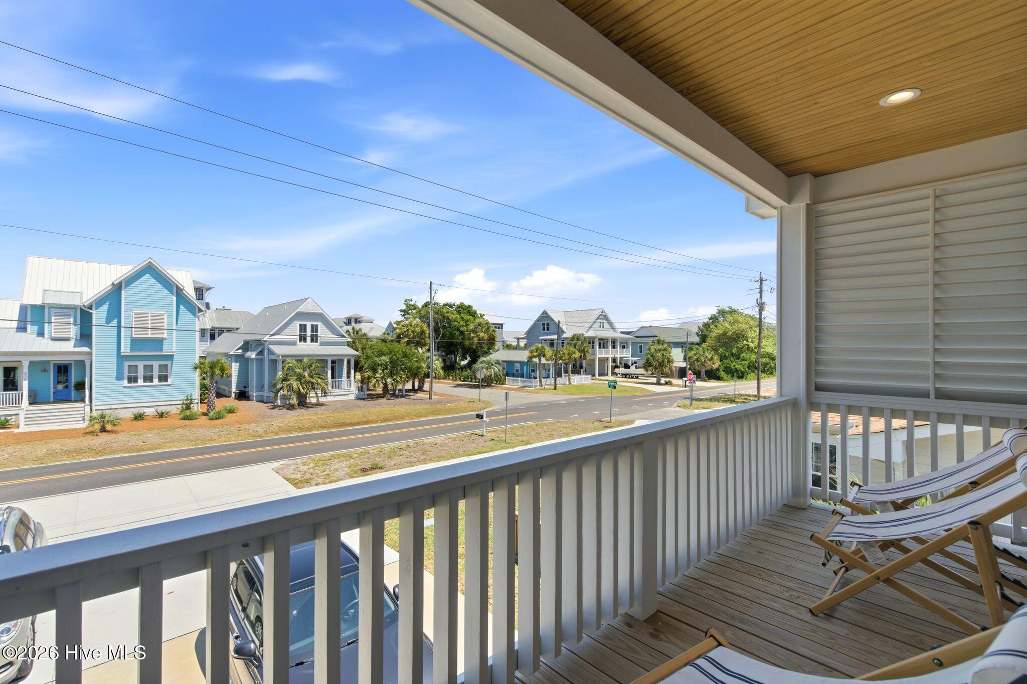 100570659 | Photo 20