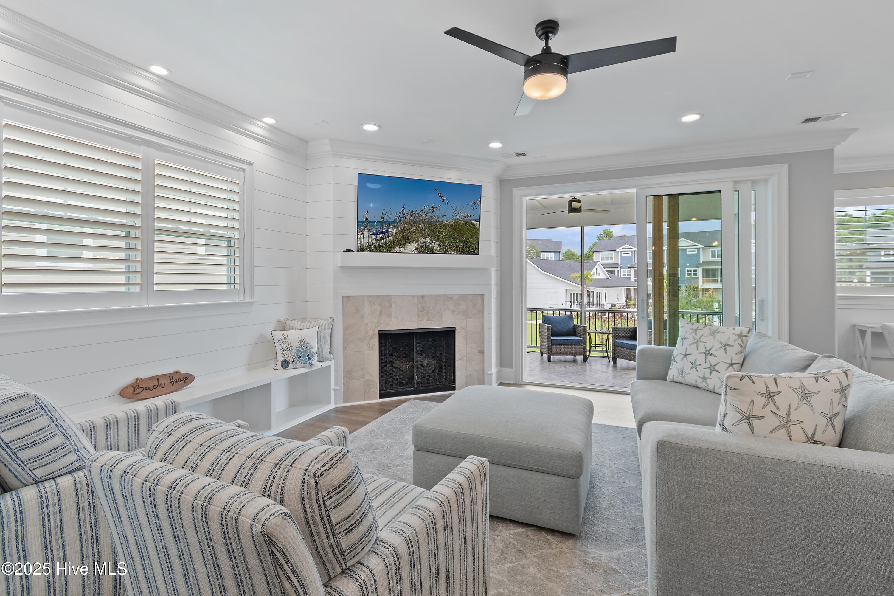 100551206 | Photo 15