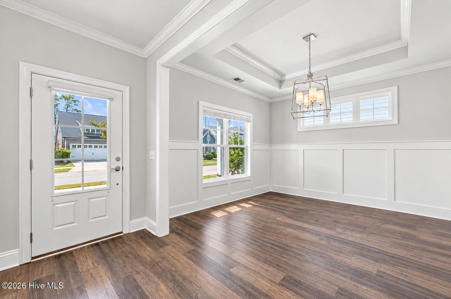 Photo 4 of Single family home for sale at 3751 Spicetree Dr, Wilmington, NC 28412 | MLS# 100610024 | Listing updated on 2026-10-20