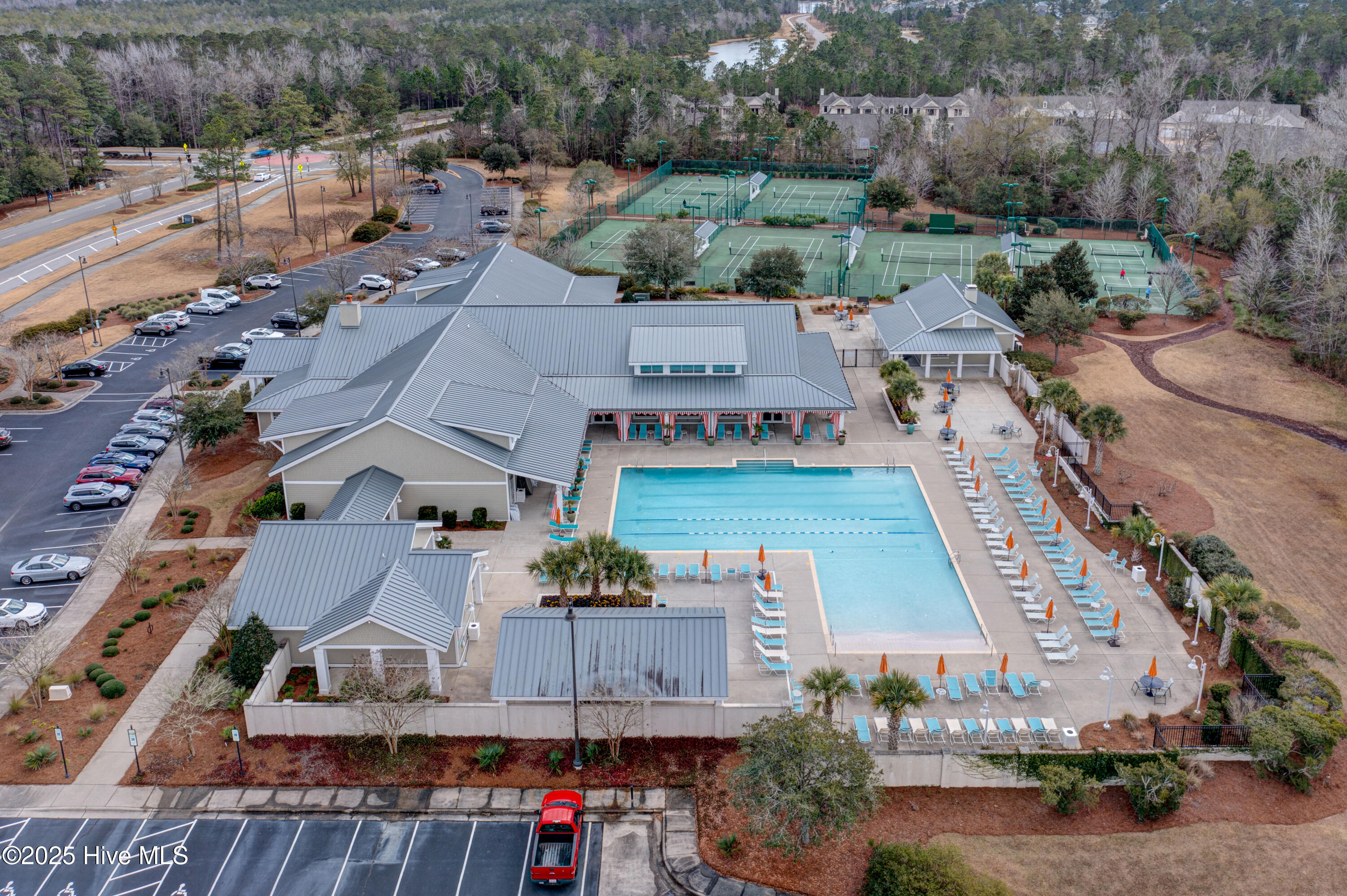 100545391 | Photo 37