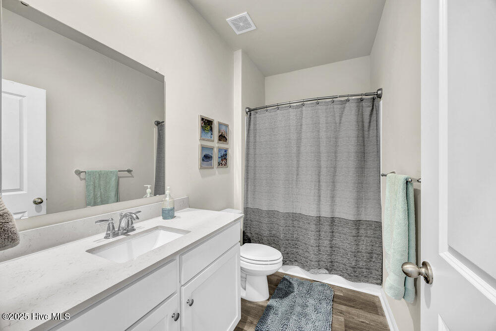 100541621 | Photo 21