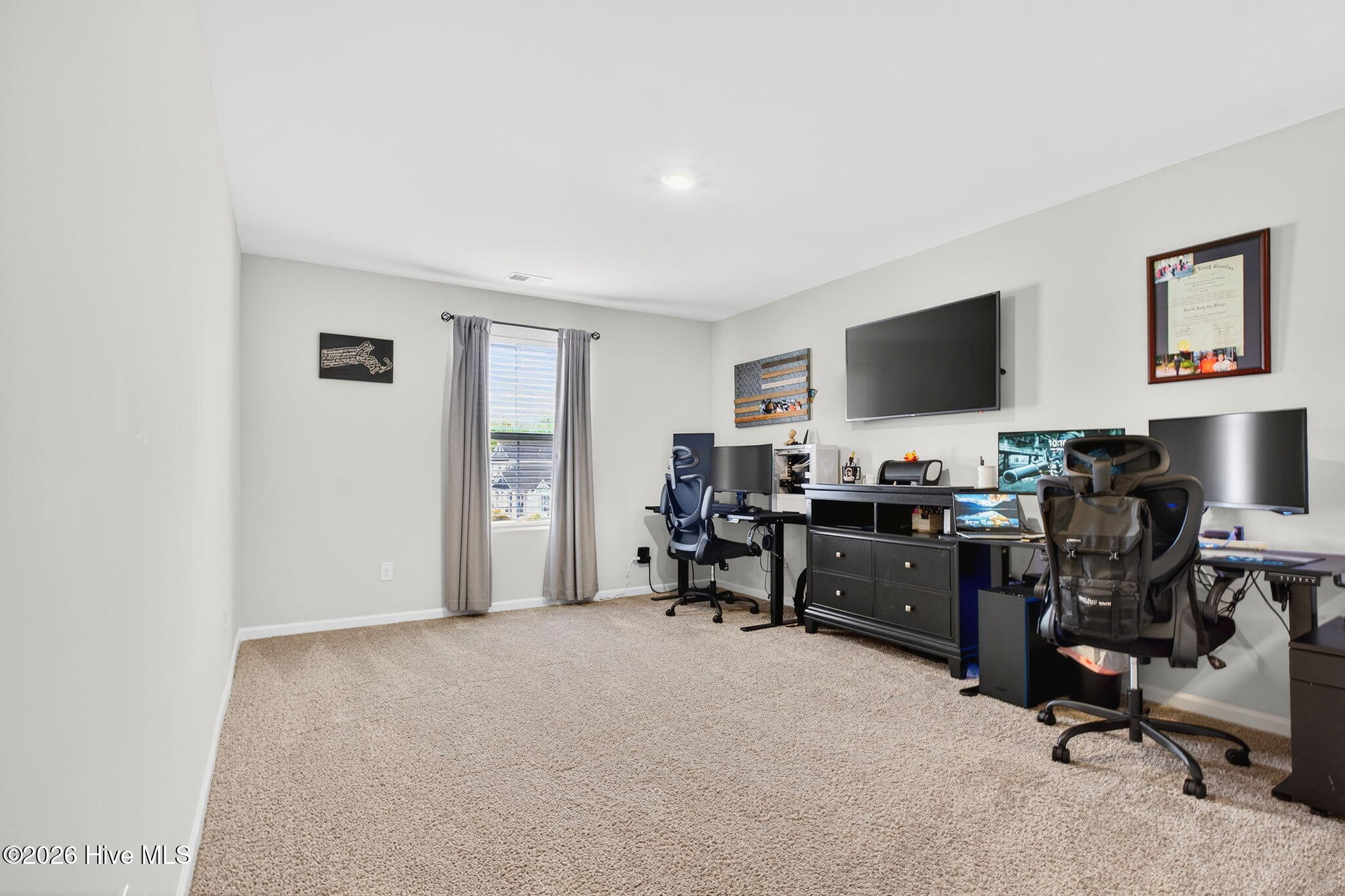 100556133 | Photo 26