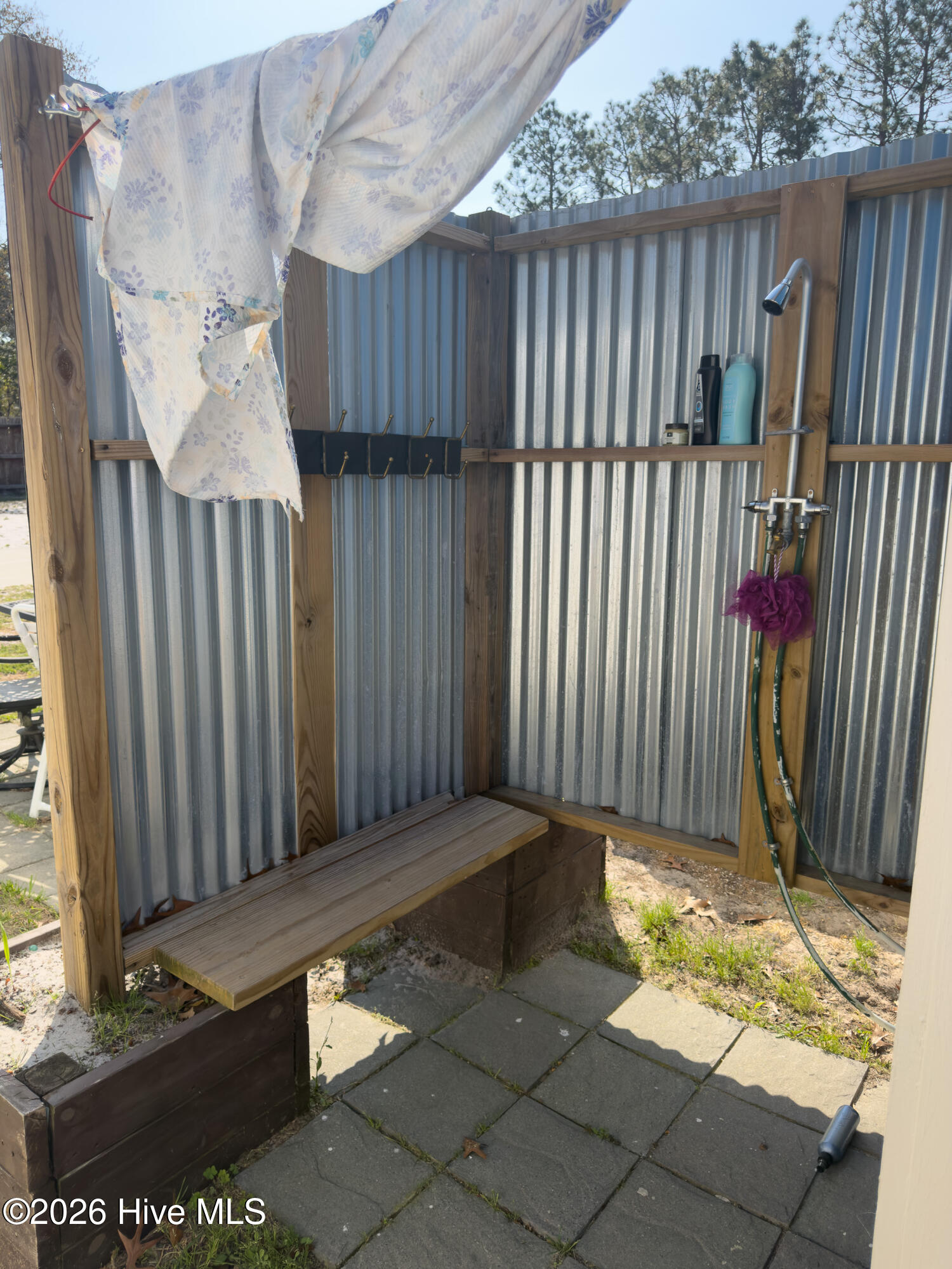 100563534 | Photo 33