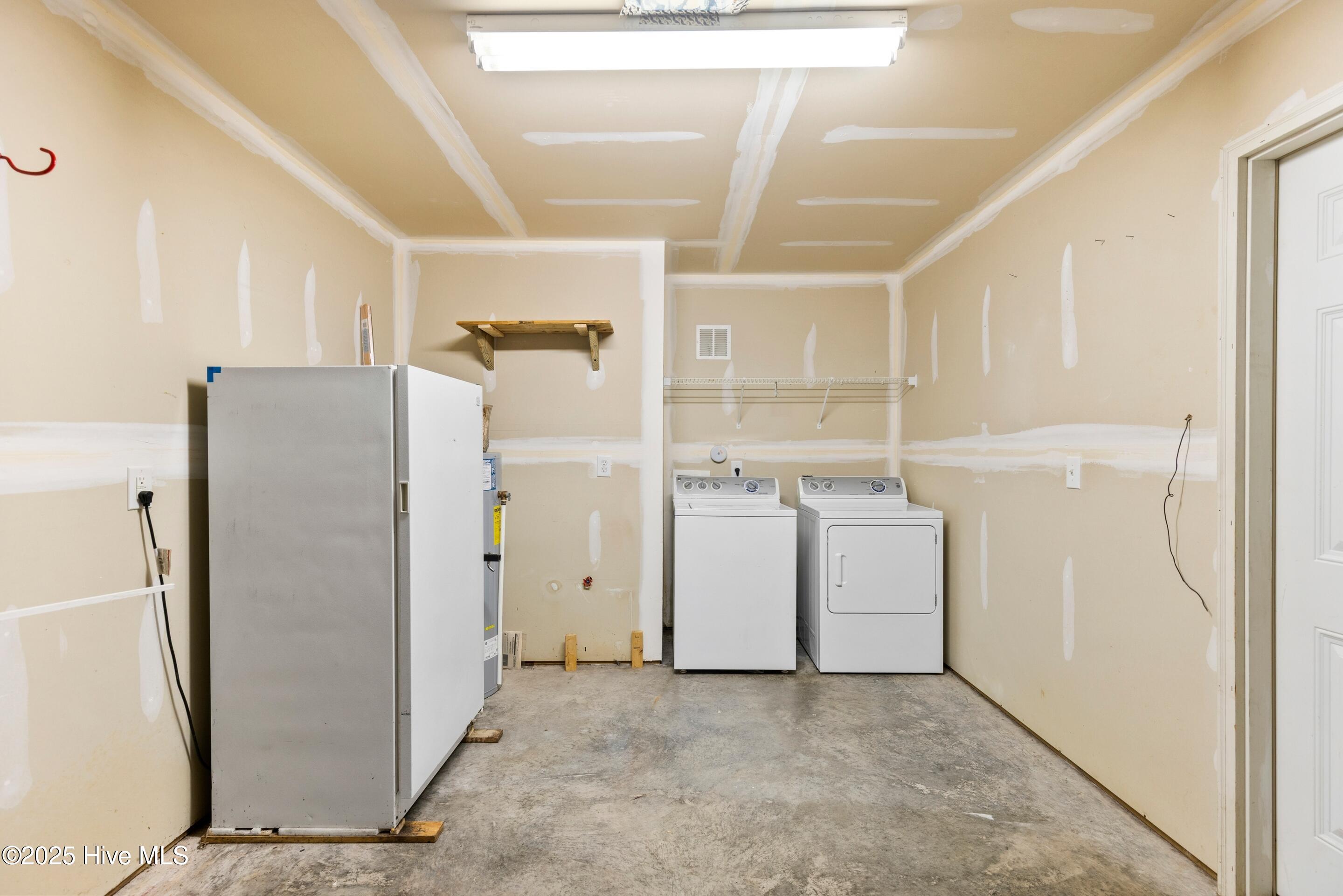 100539007 | Photo 15